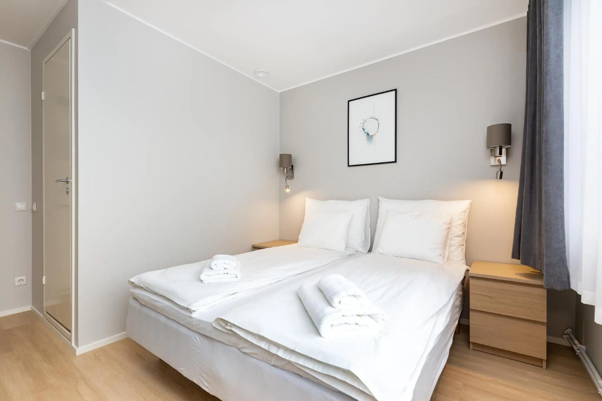 Photo of the whole room, Bed in Reldor Motell