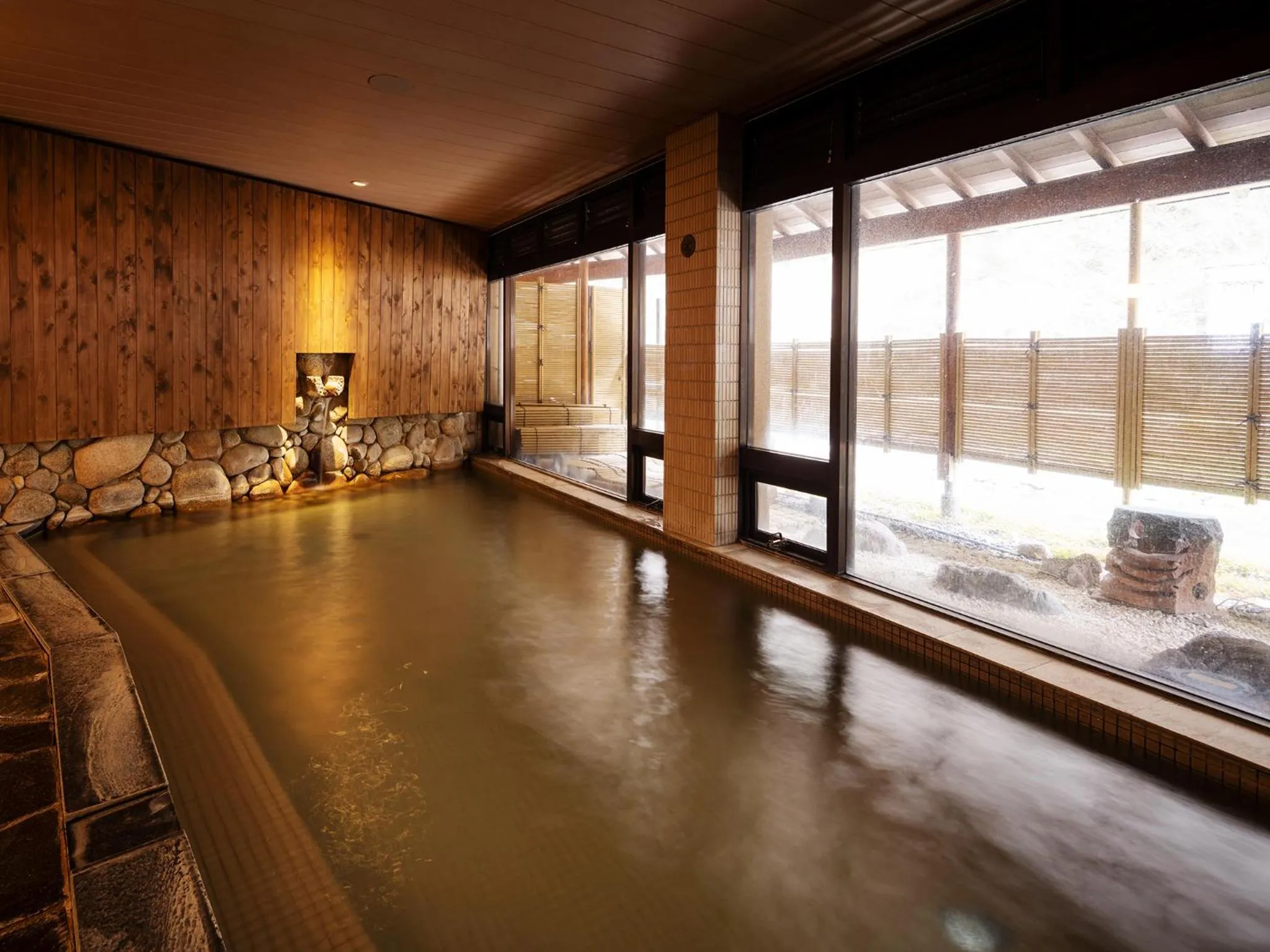 Hot Spring Bath in Hakkei