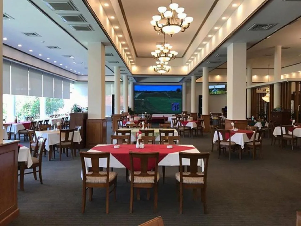Breakfast in Vietnam Golf - Lake View Villas
