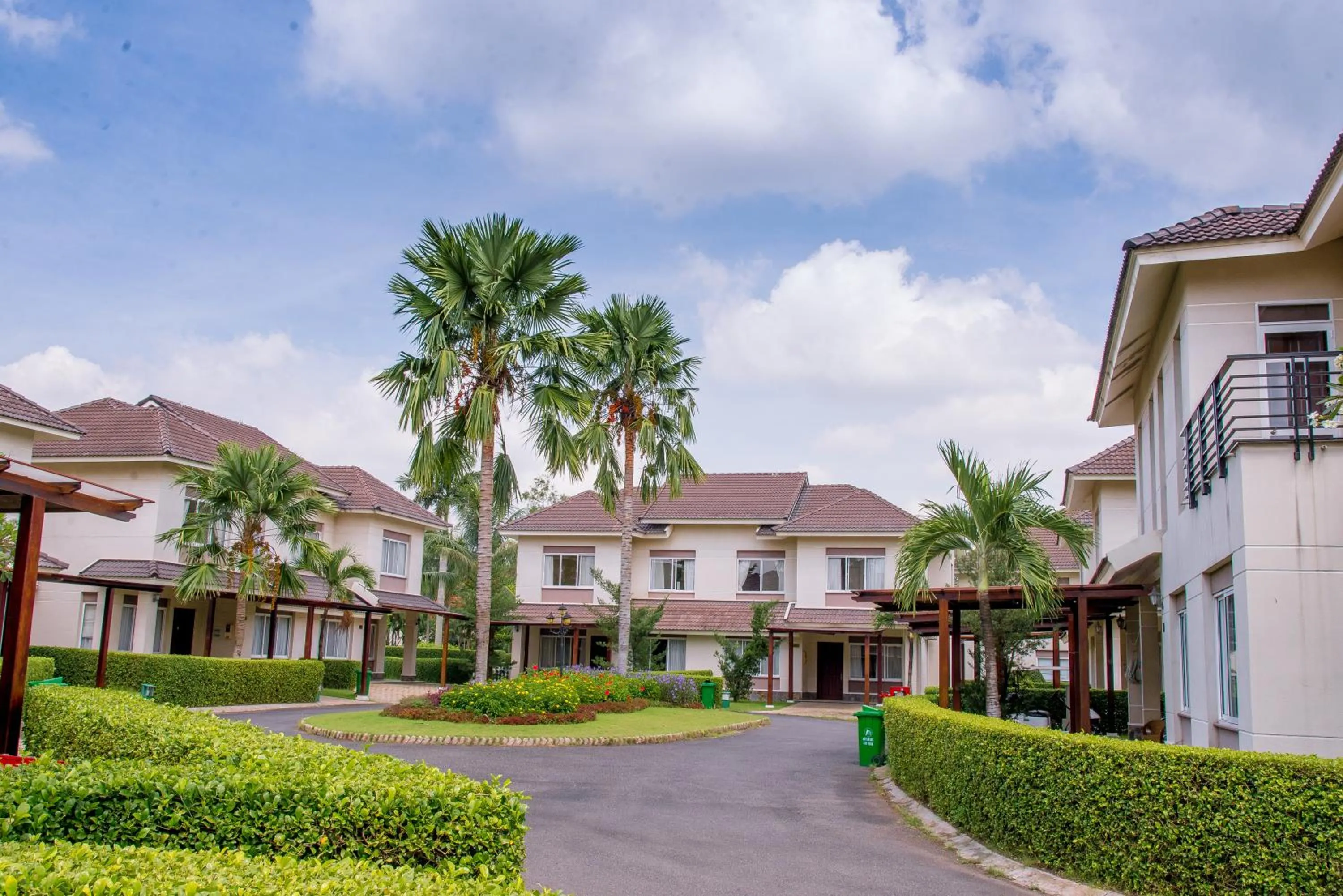 Garden view in Vietnam Golf - Lake View Villas