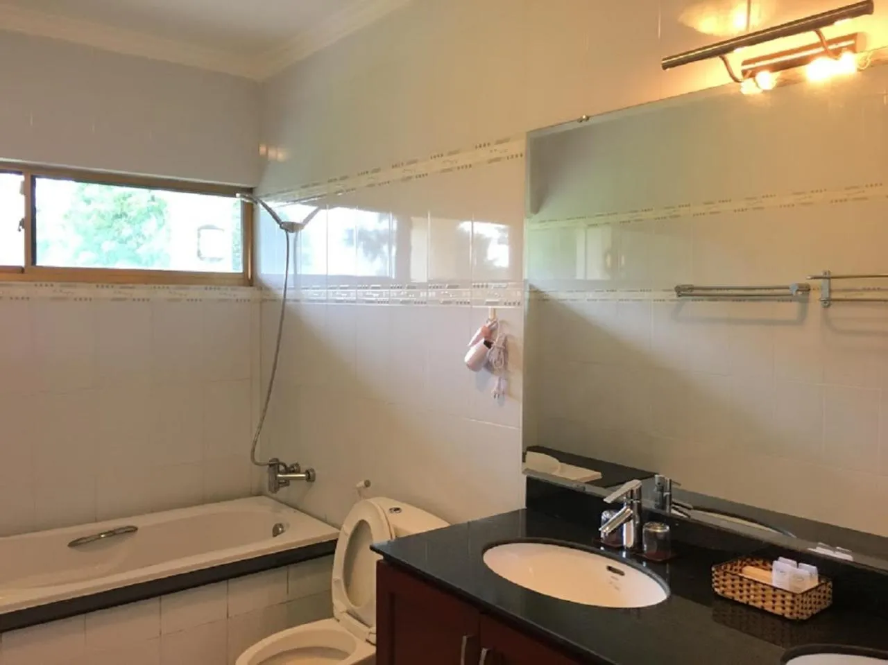 Bathroom in Vietnam Golf - Lake View Villas
