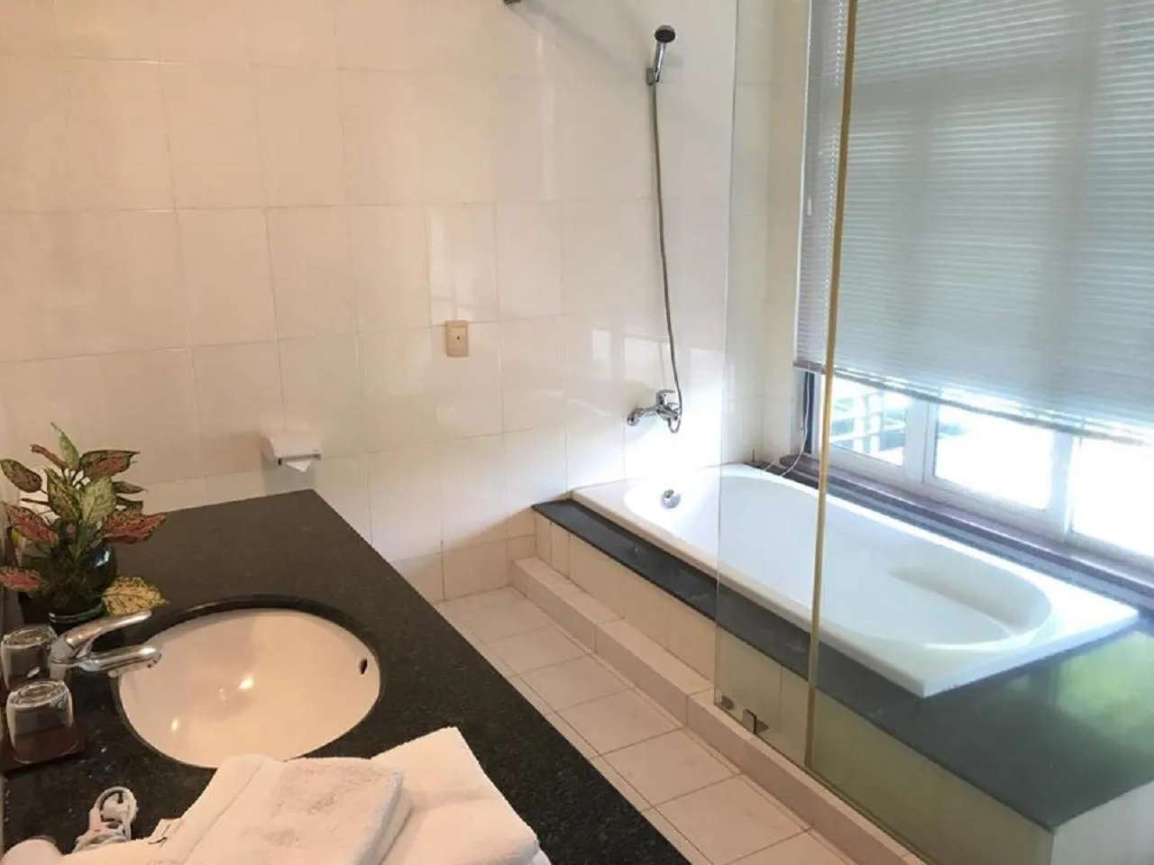 Bathroom in Vietnam Golf - Lake View Villas