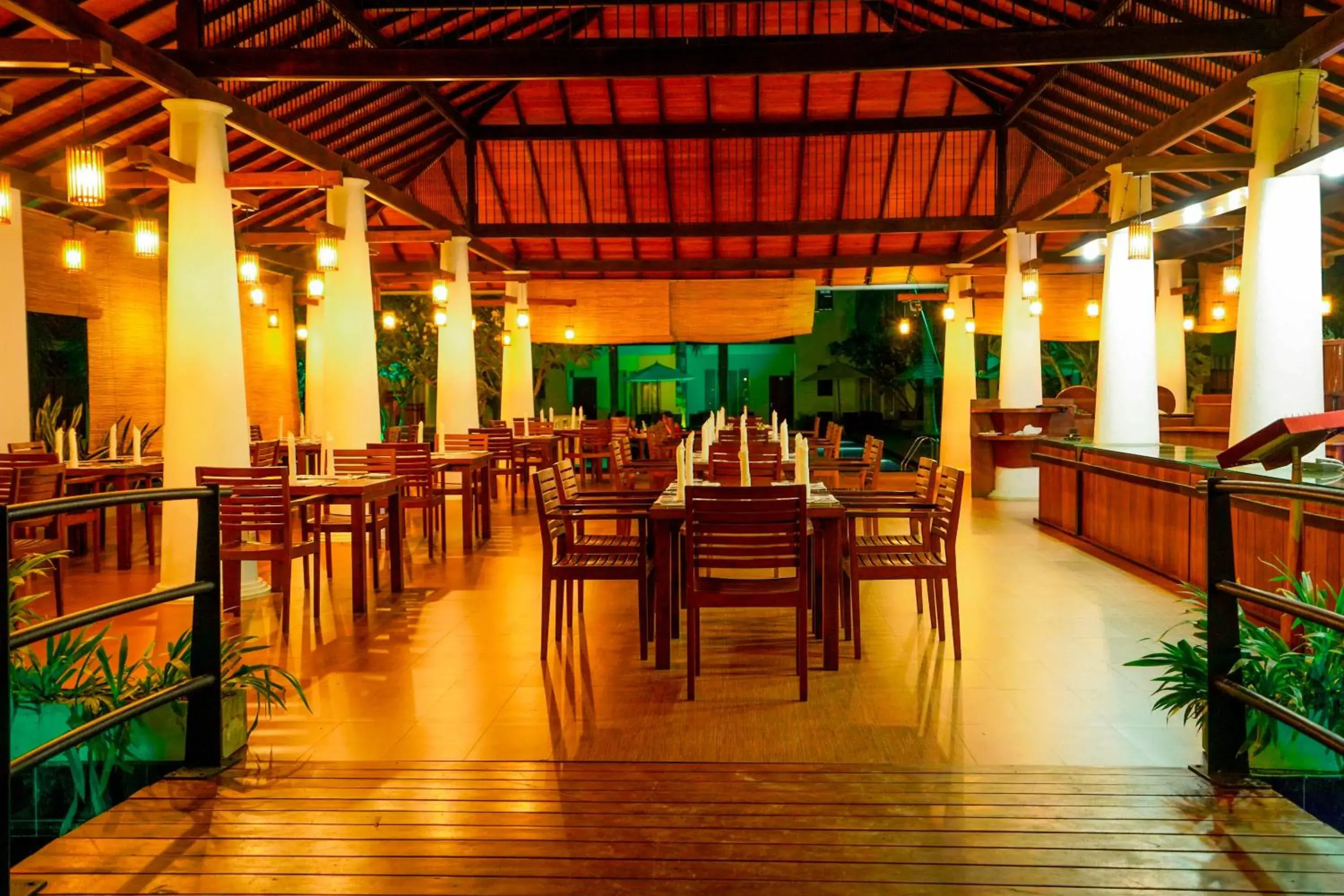 Restaurant/places to eat in Hotel Tamarind Tree Restaurant/places to eat in Hotel Tamarind Tree
