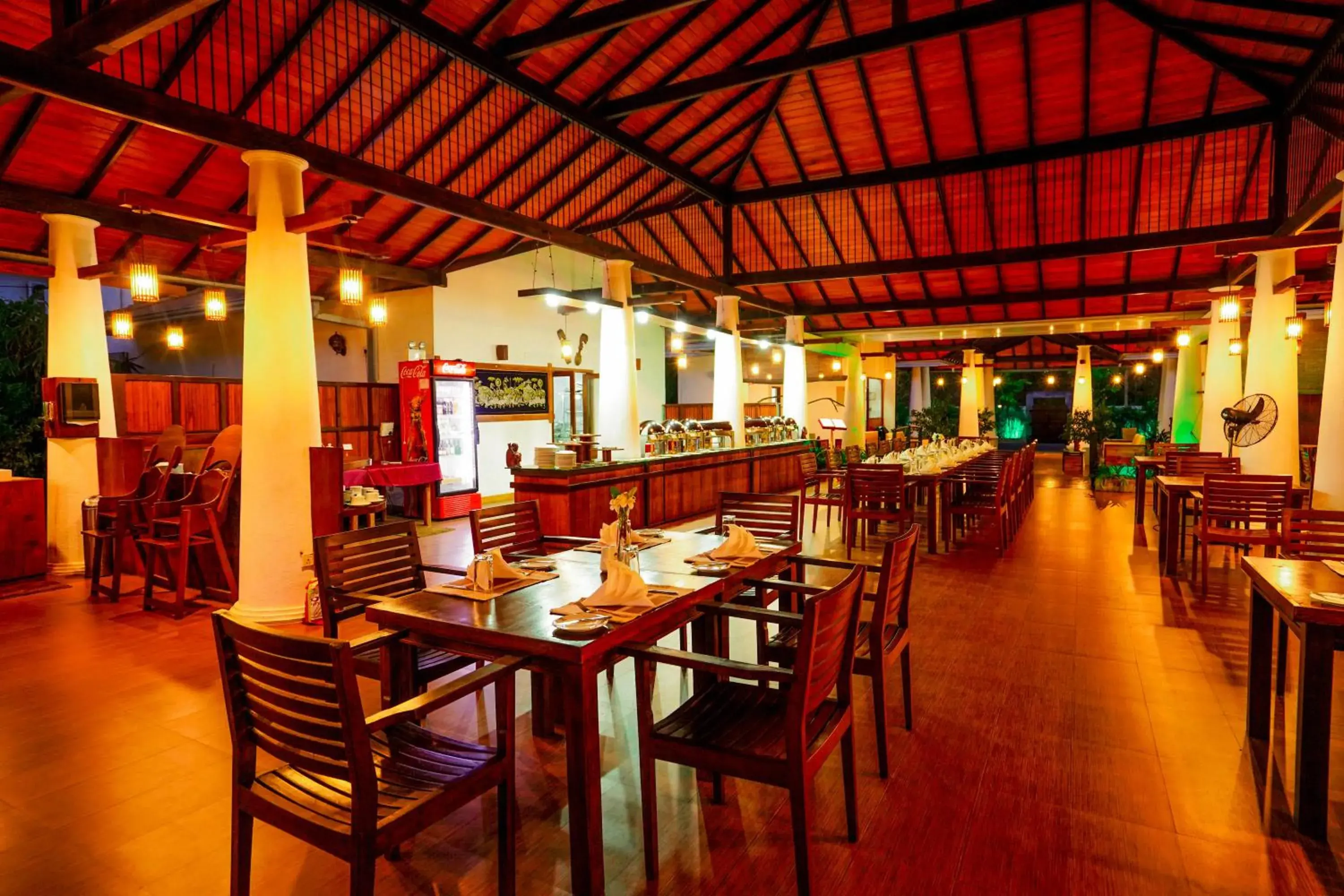 Restaurant/places to eat in Hotel Tamarind Tree Restaurant/places to eat in Hotel Tamarind Tree
