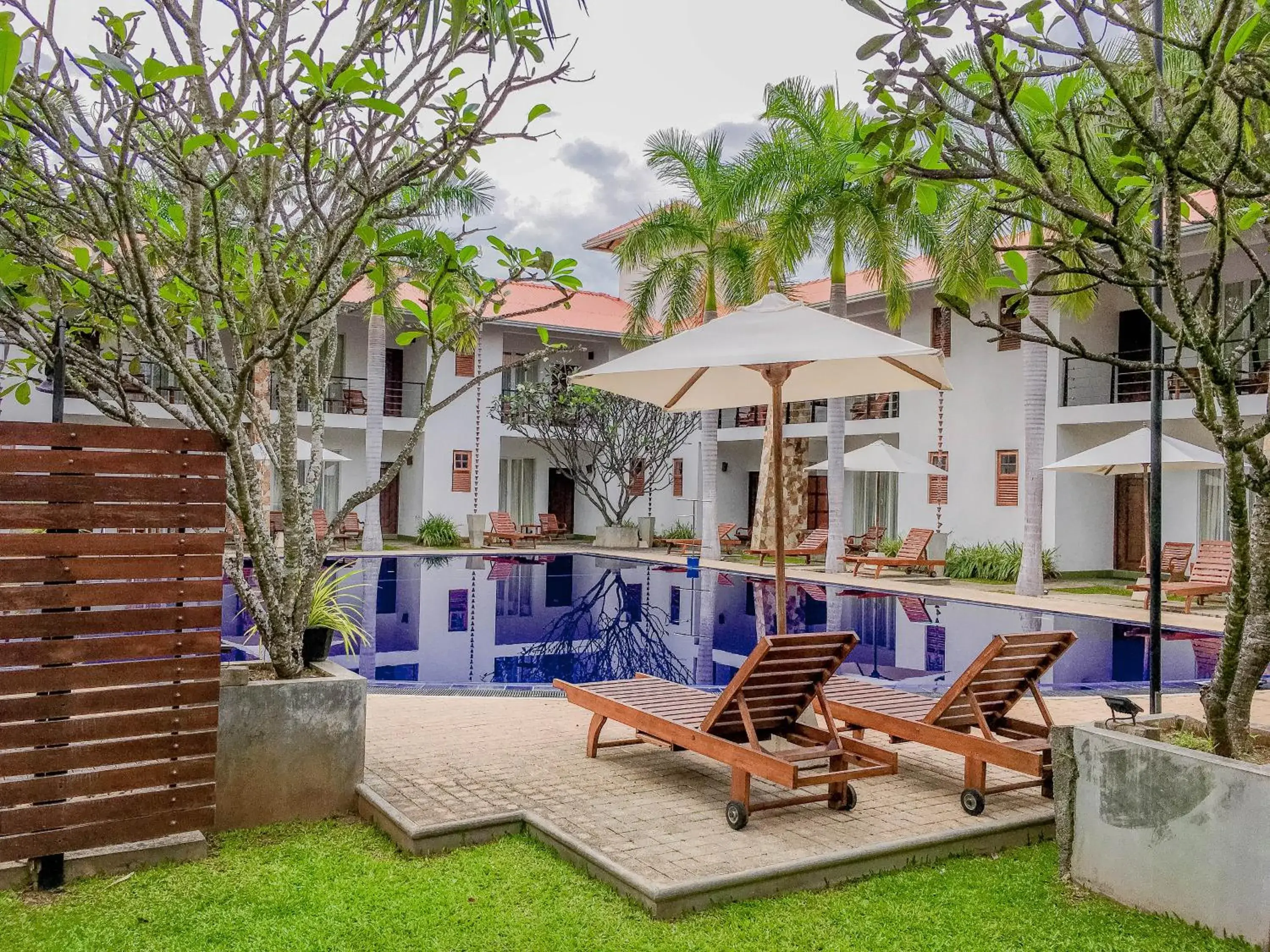 Property building in Hotel Tamarind Tree Property building in Hotel Tamarind Tree