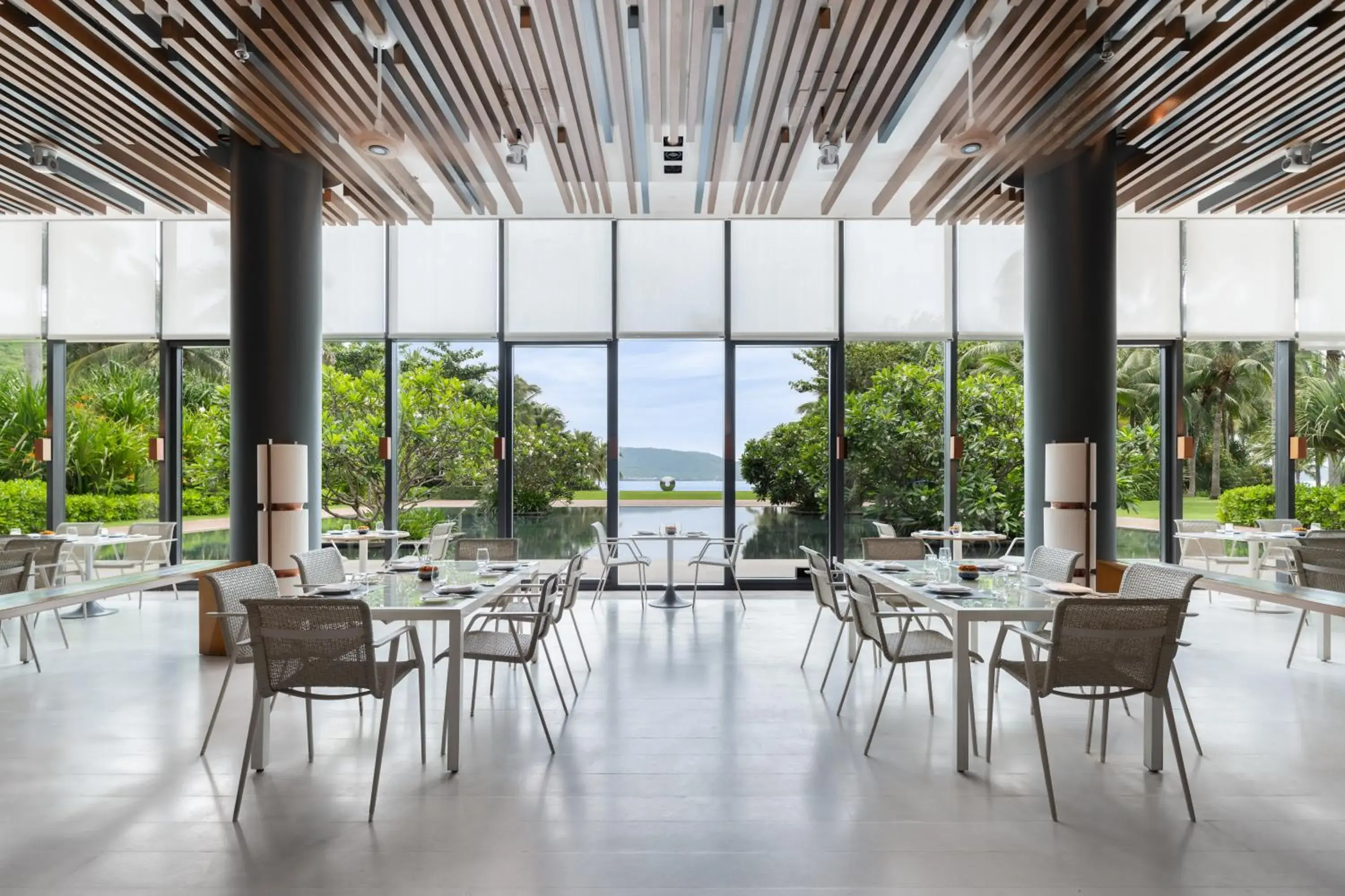 Restaurant/places to eat in Park Hyatt Sanya Sunny Bay Resort Restaurant/places to eat in Park Hyatt Sanya Sunny Bay Resort