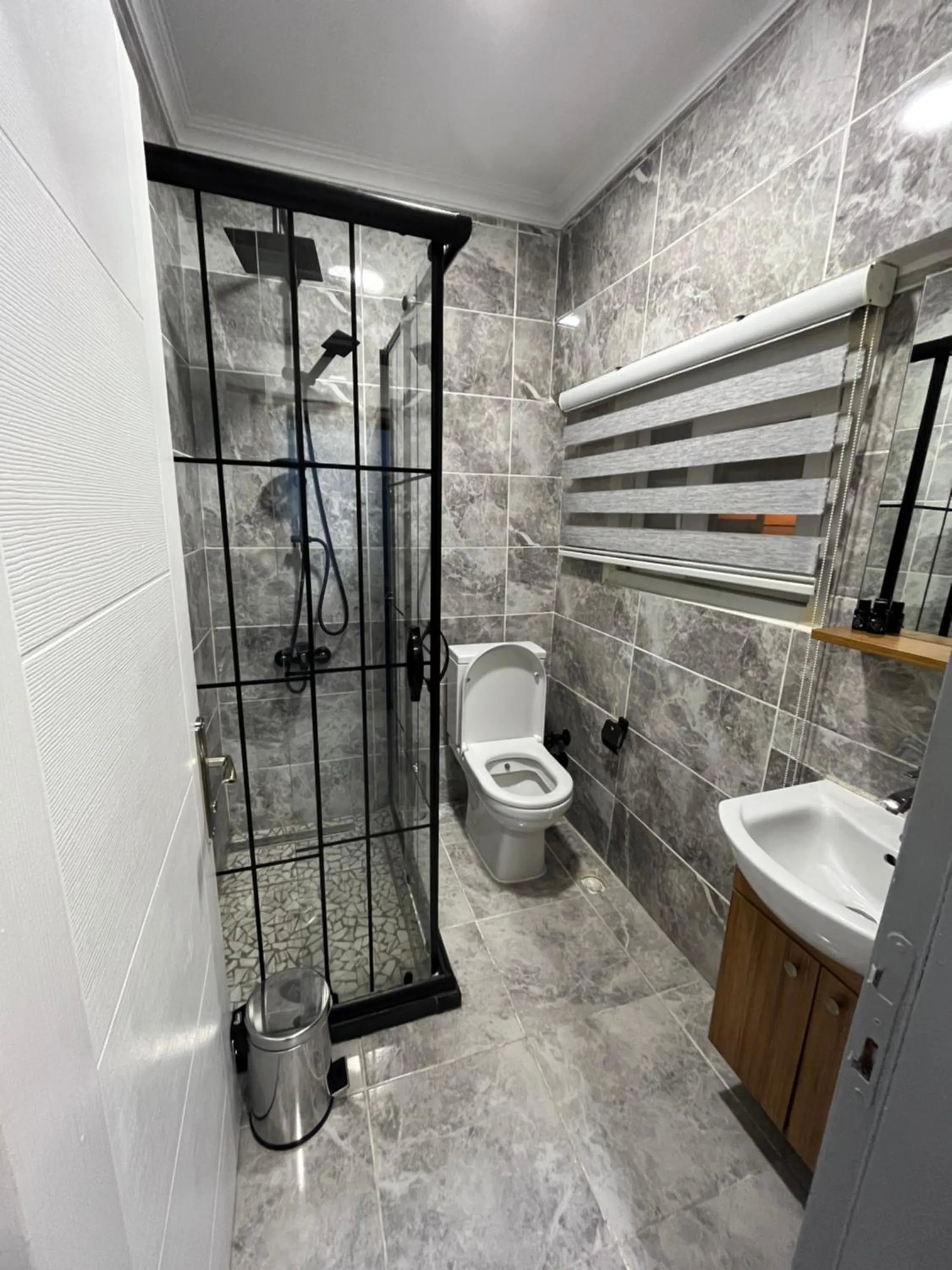 Shower in Taksim Neo Pera Suites