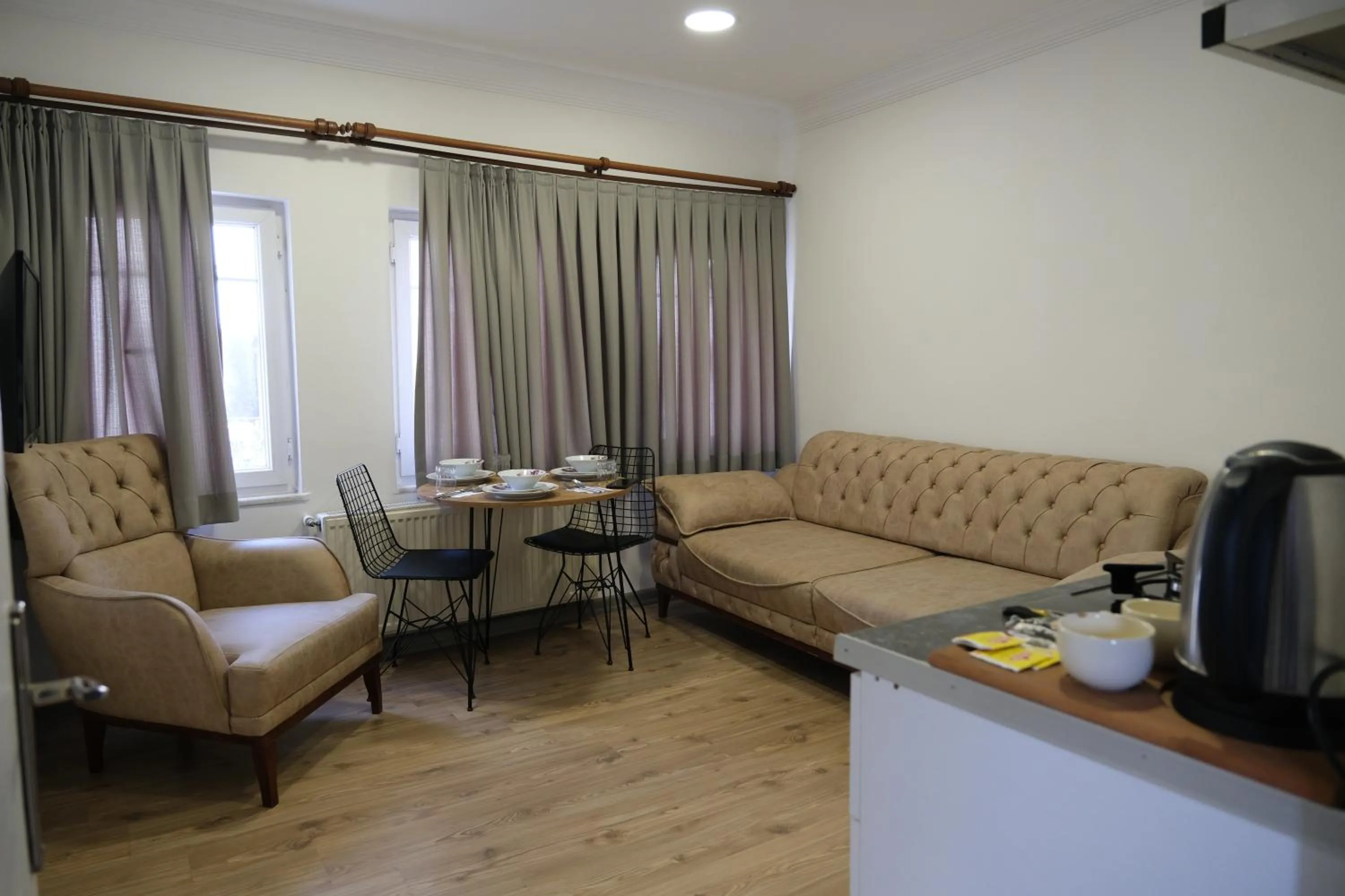 Coffee/tea facilities in Taksim Neo Pera Suites