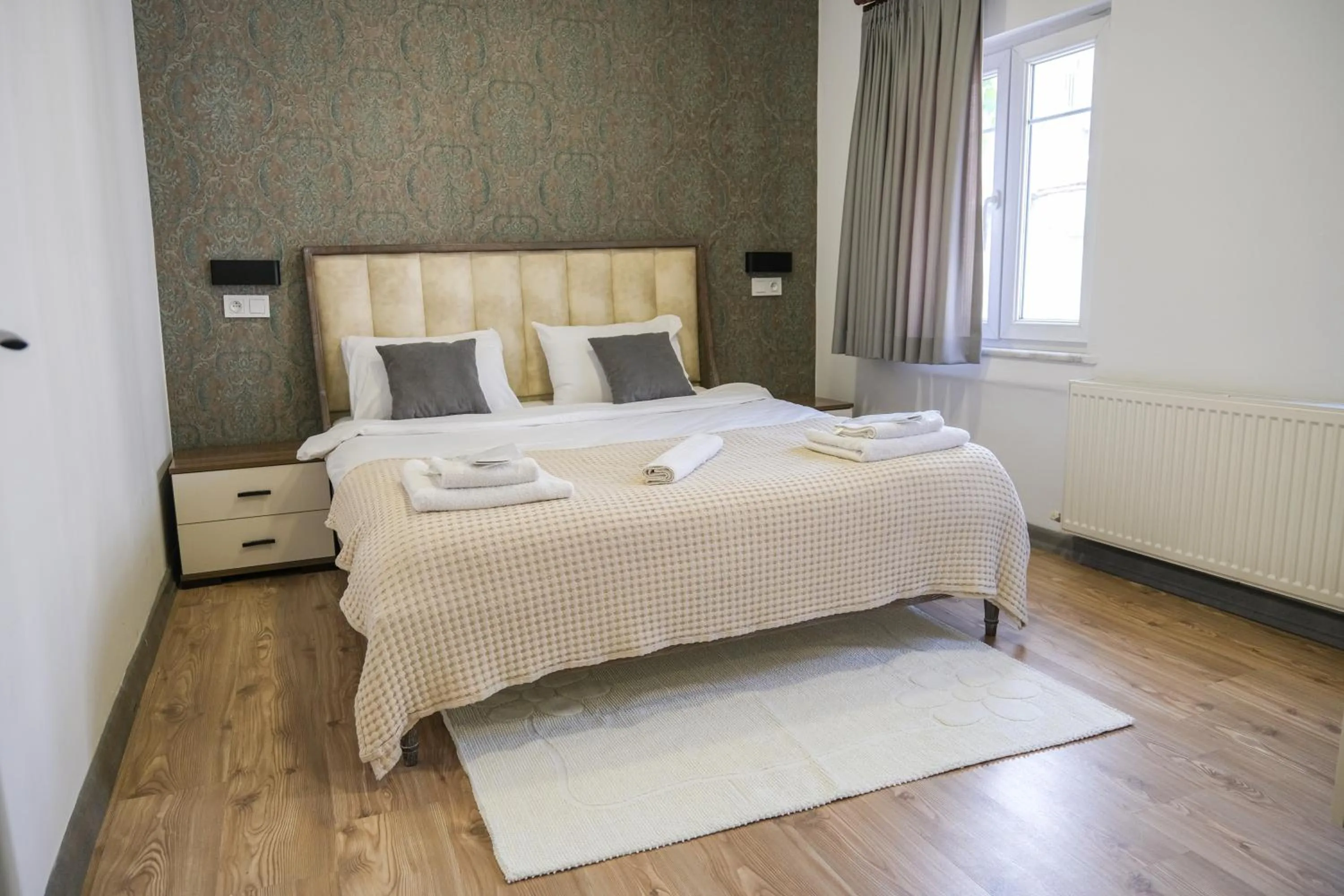 Bed in Taksim Neo Pera Suites
