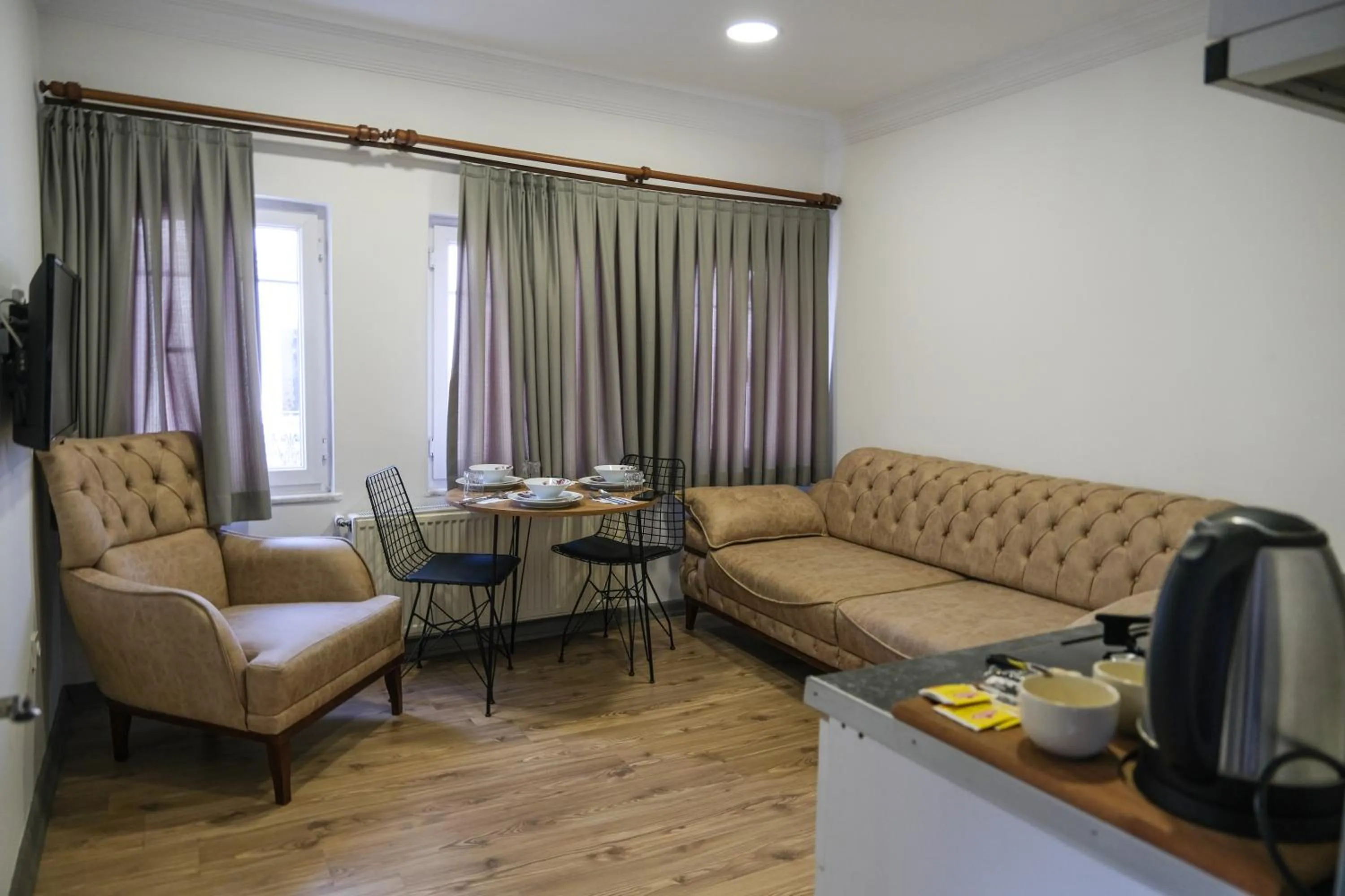 Coffee/tea facilities in Taksim Neo Pera Suites