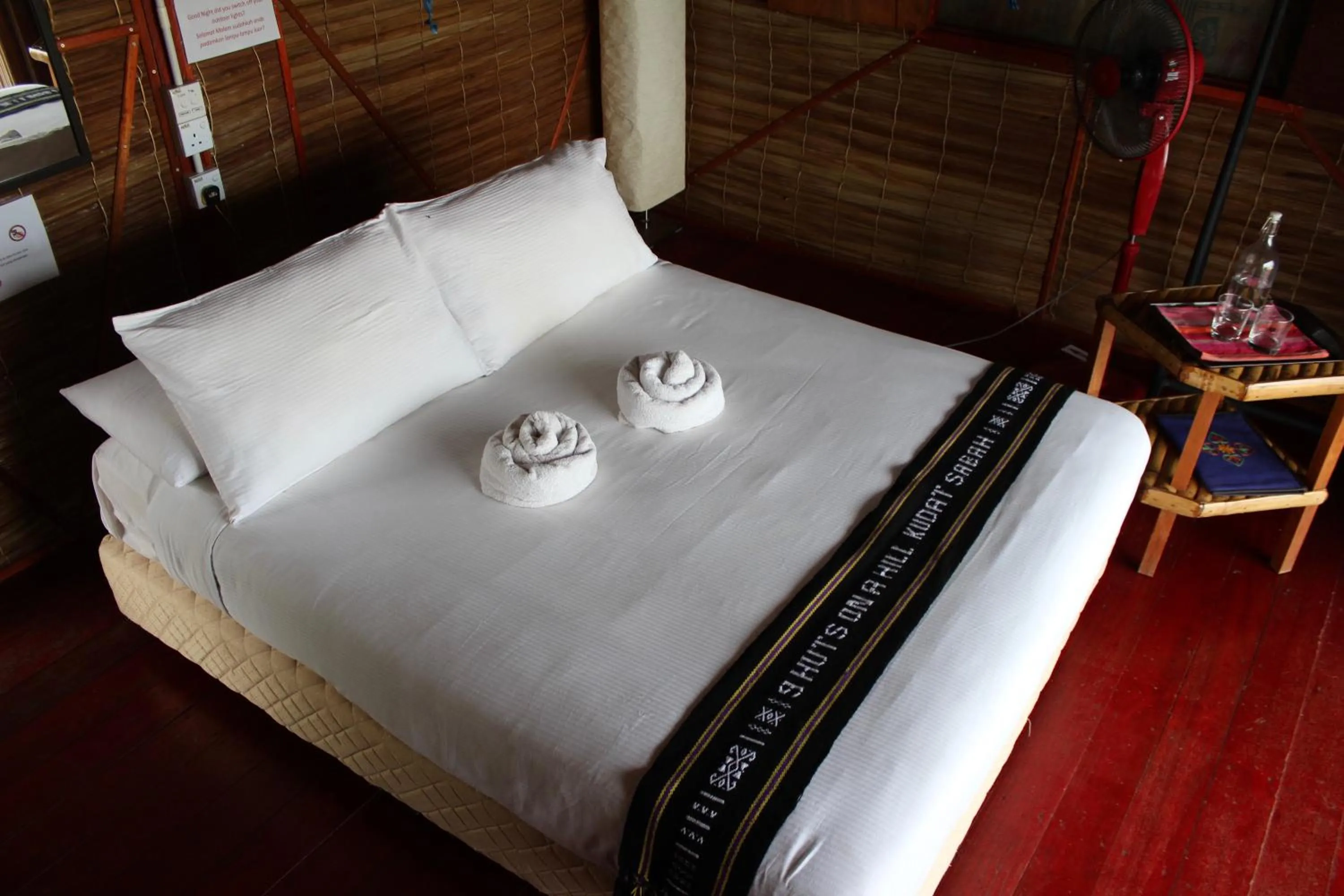 Bed in 9 huts on a hill