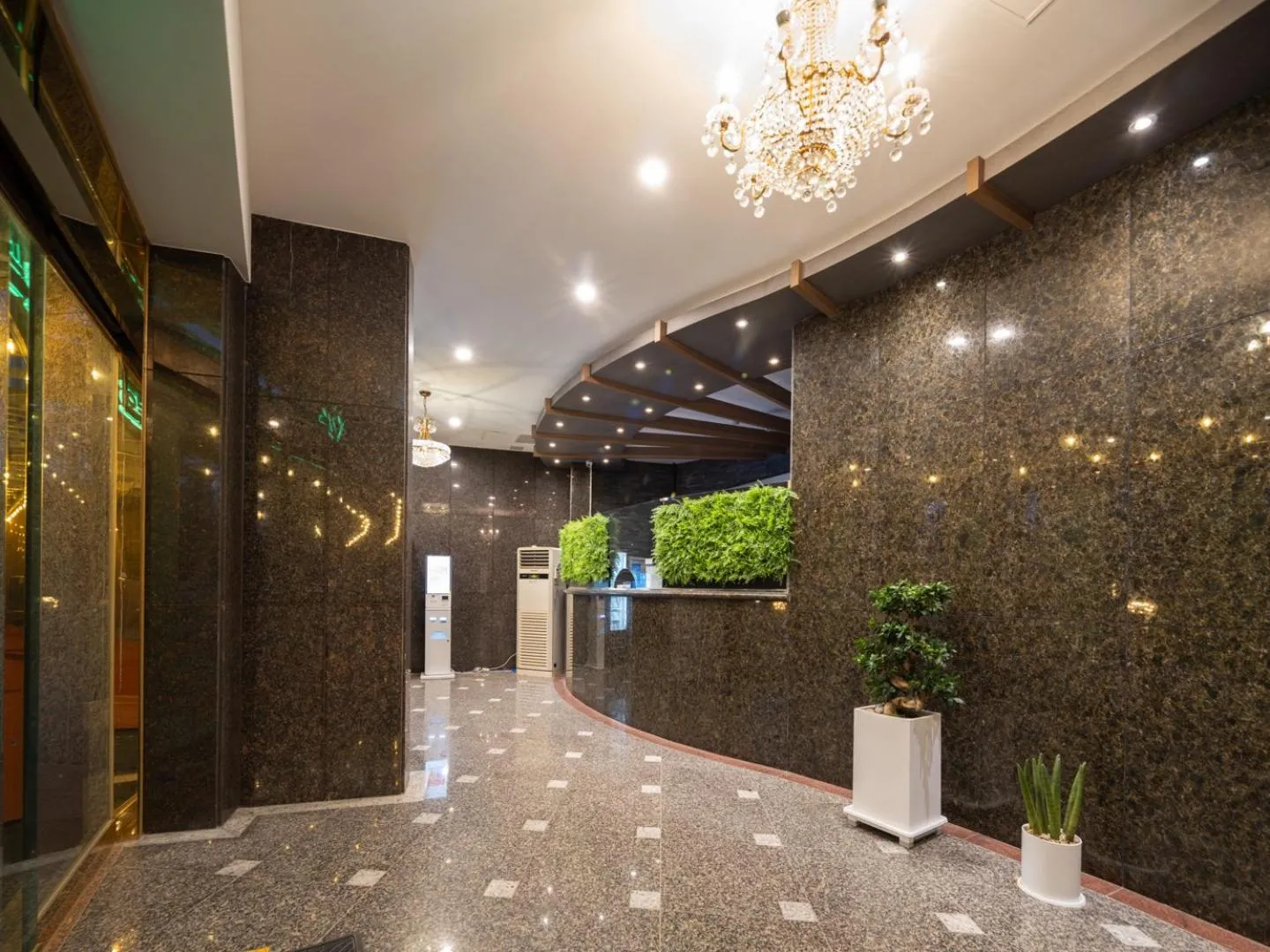 Hotel Suop
