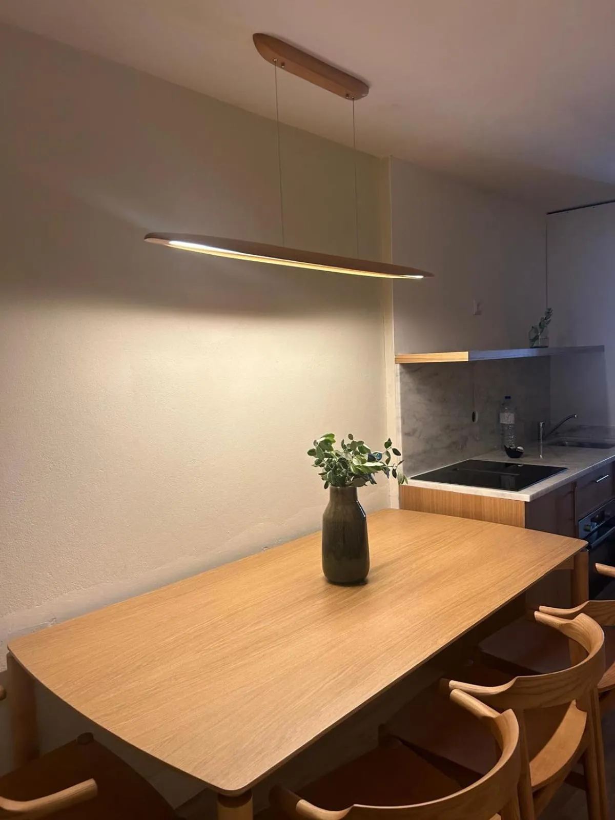 Dining area in Largo São Domingos by Innapartments