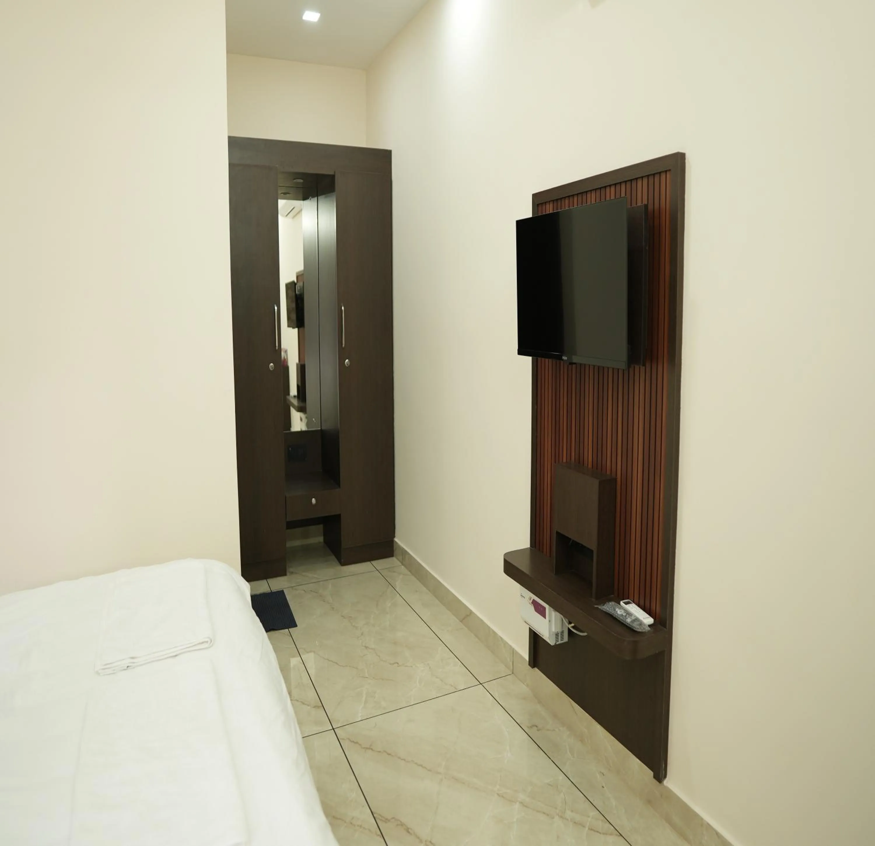 TV and multimedia, Bed in Manasa Water Park and Resort