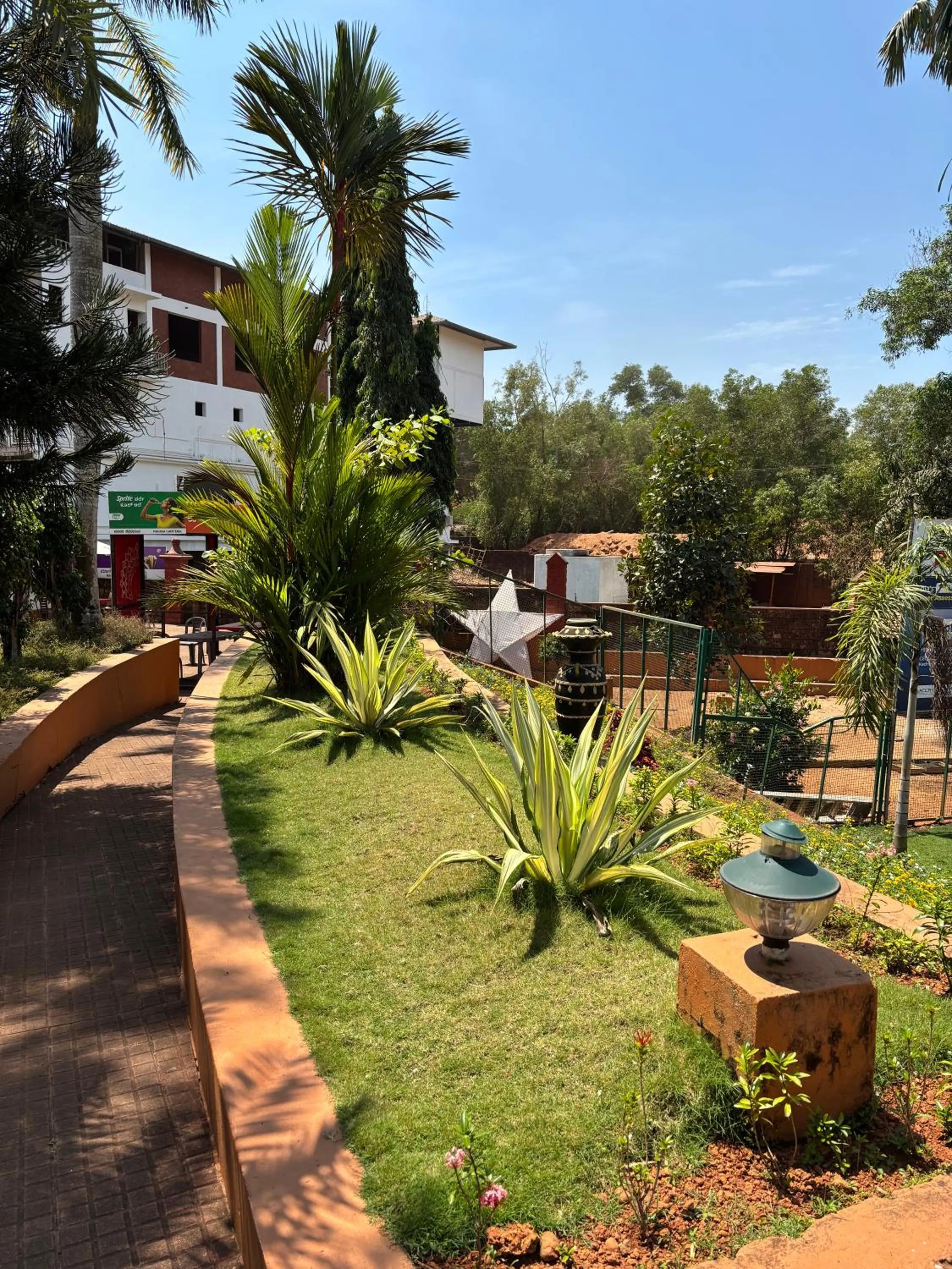Garden view in Manasa Water Park and Resort