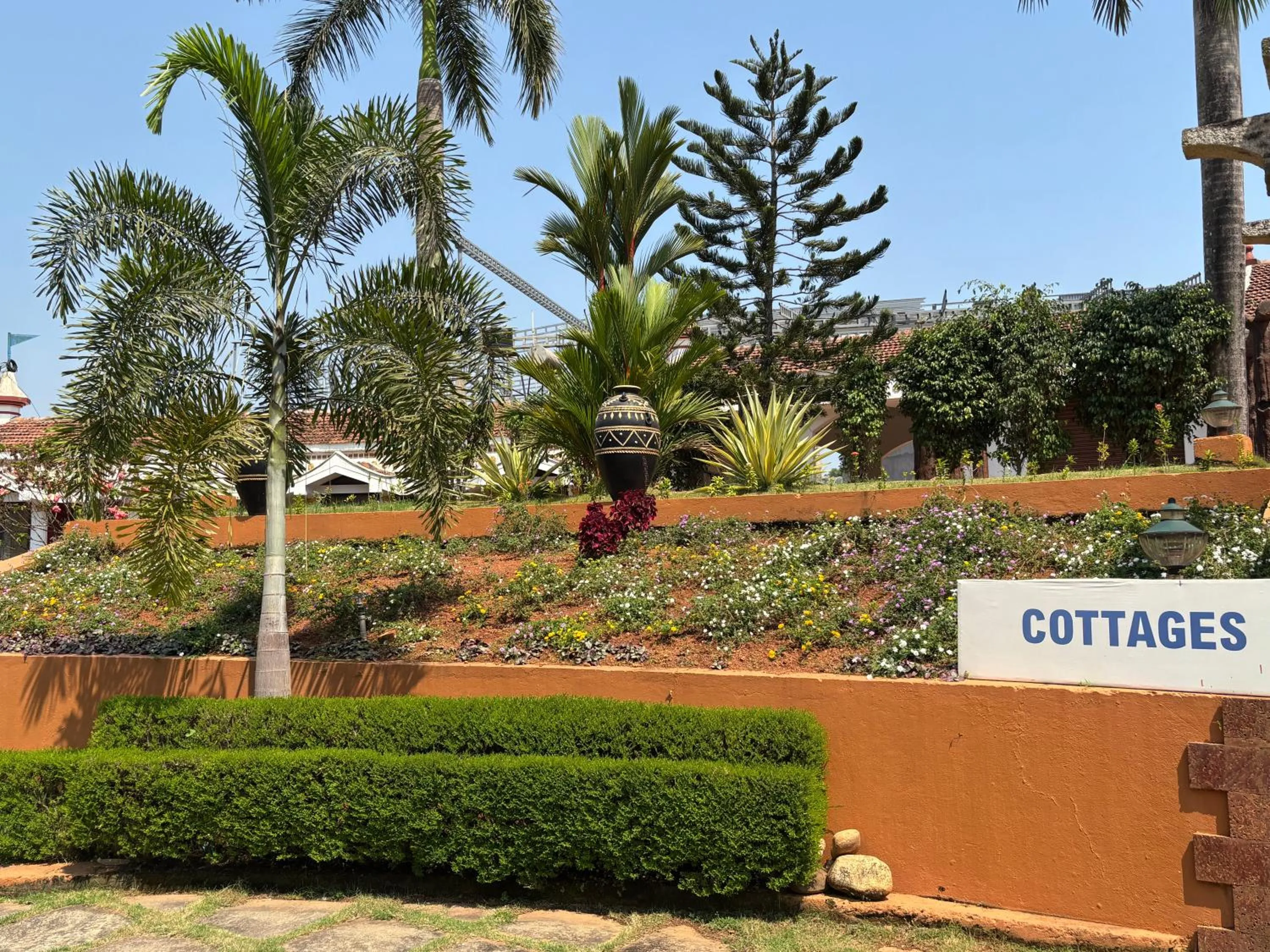Garden view in Manasa Water Park and Resort