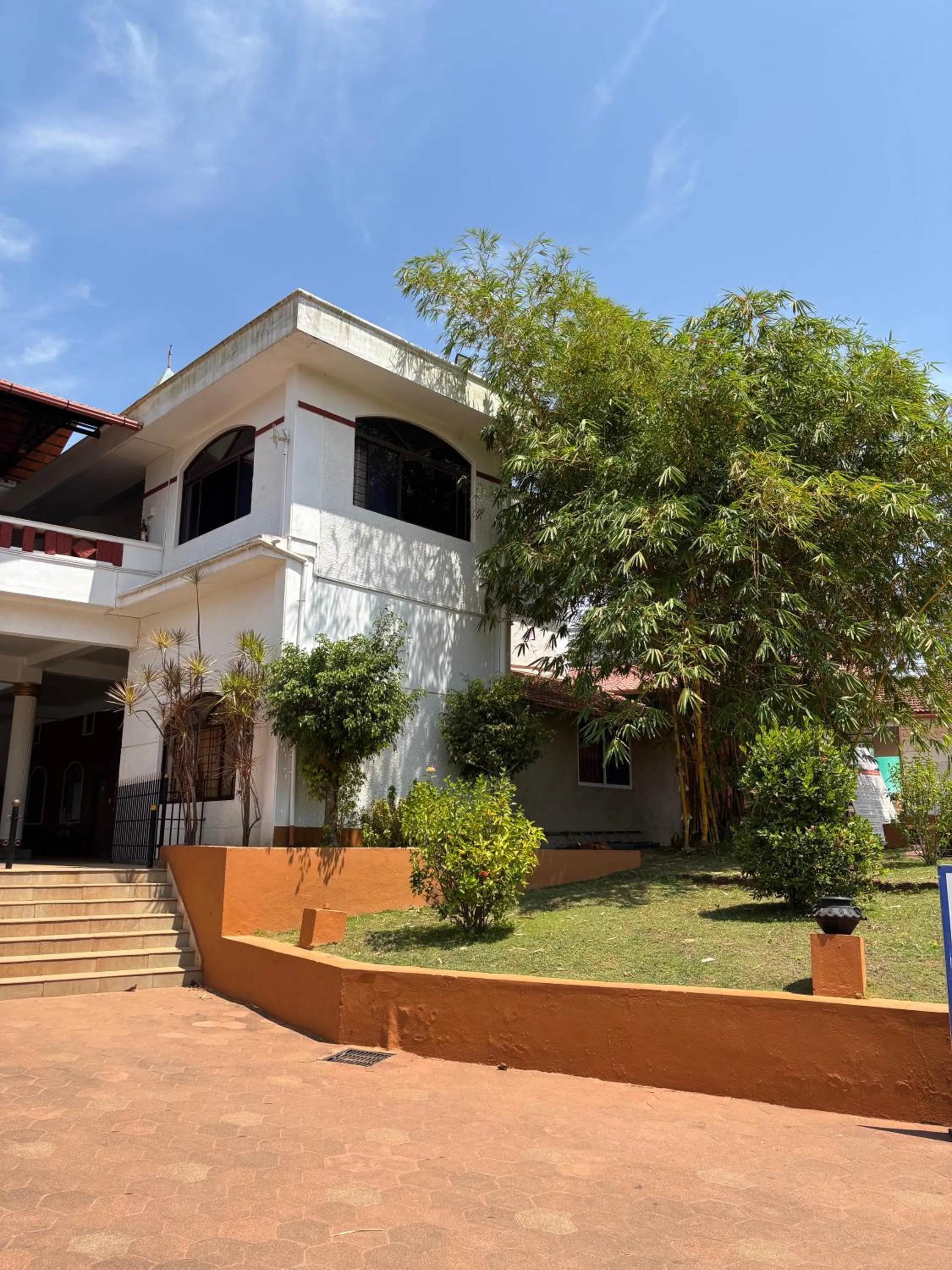 Garden view in Manasa Water Park and Resort
