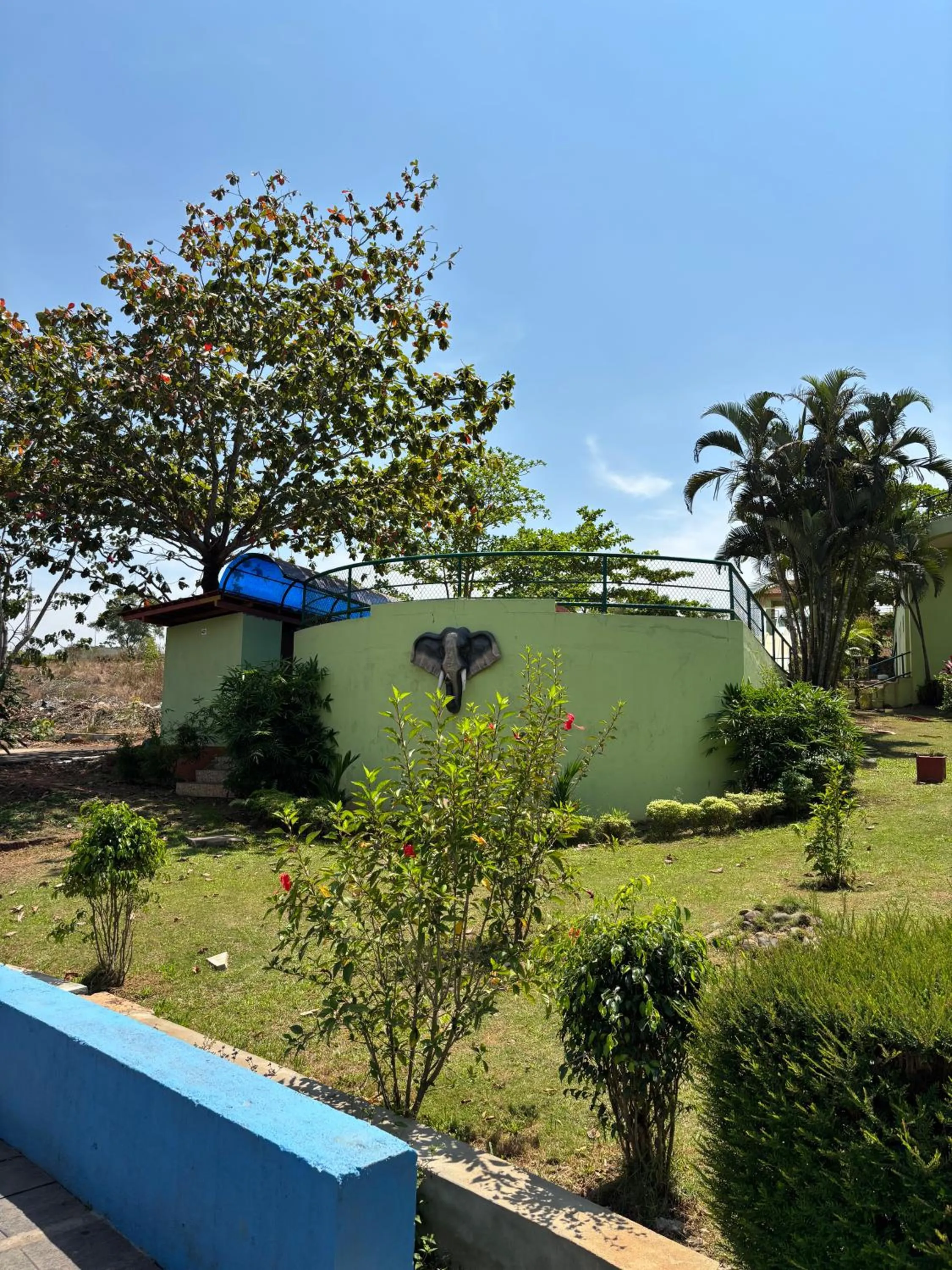 Garden view in Manasa Water Park and Resort