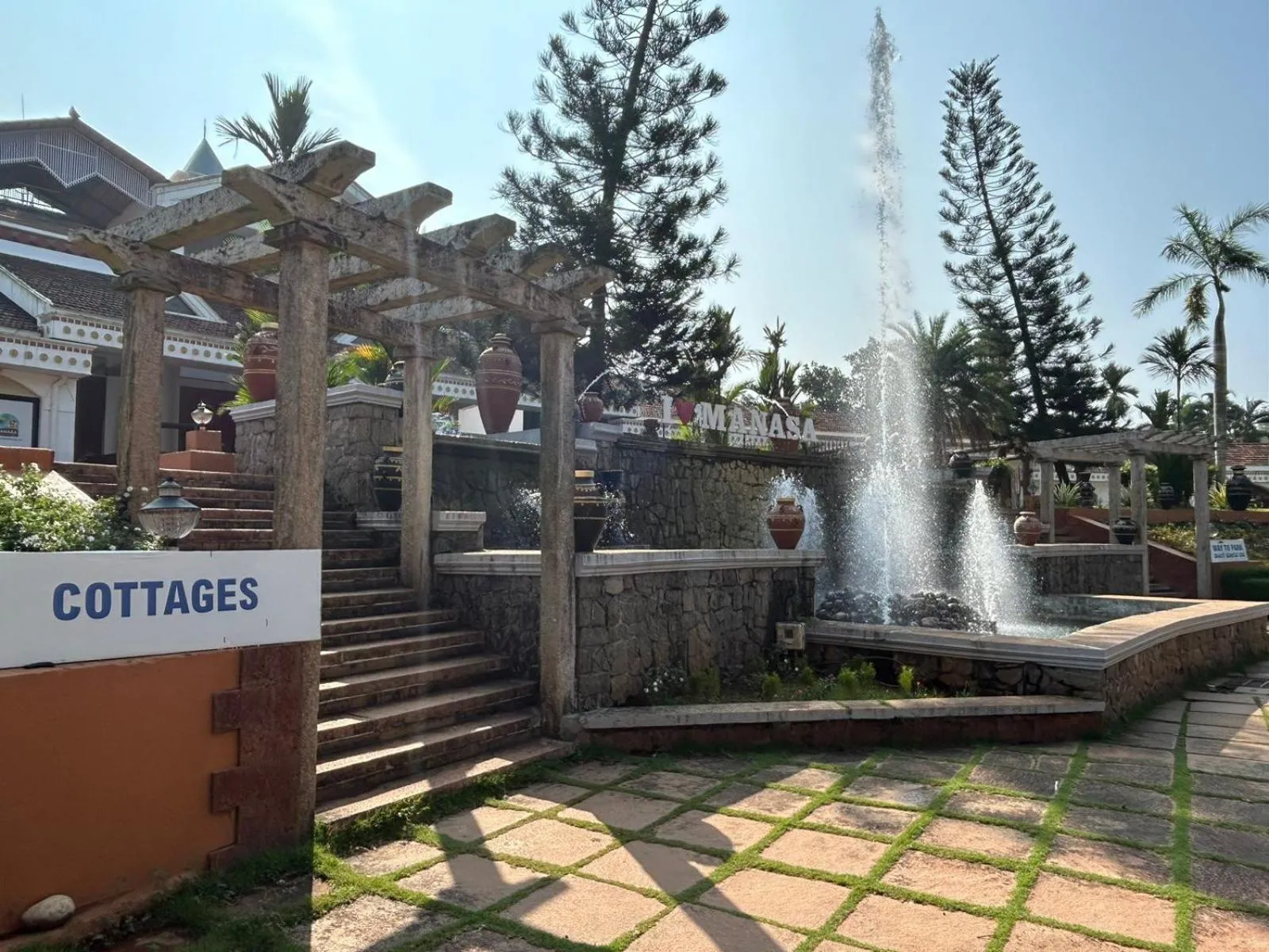 Garden view in Manasa Water Park and Resort