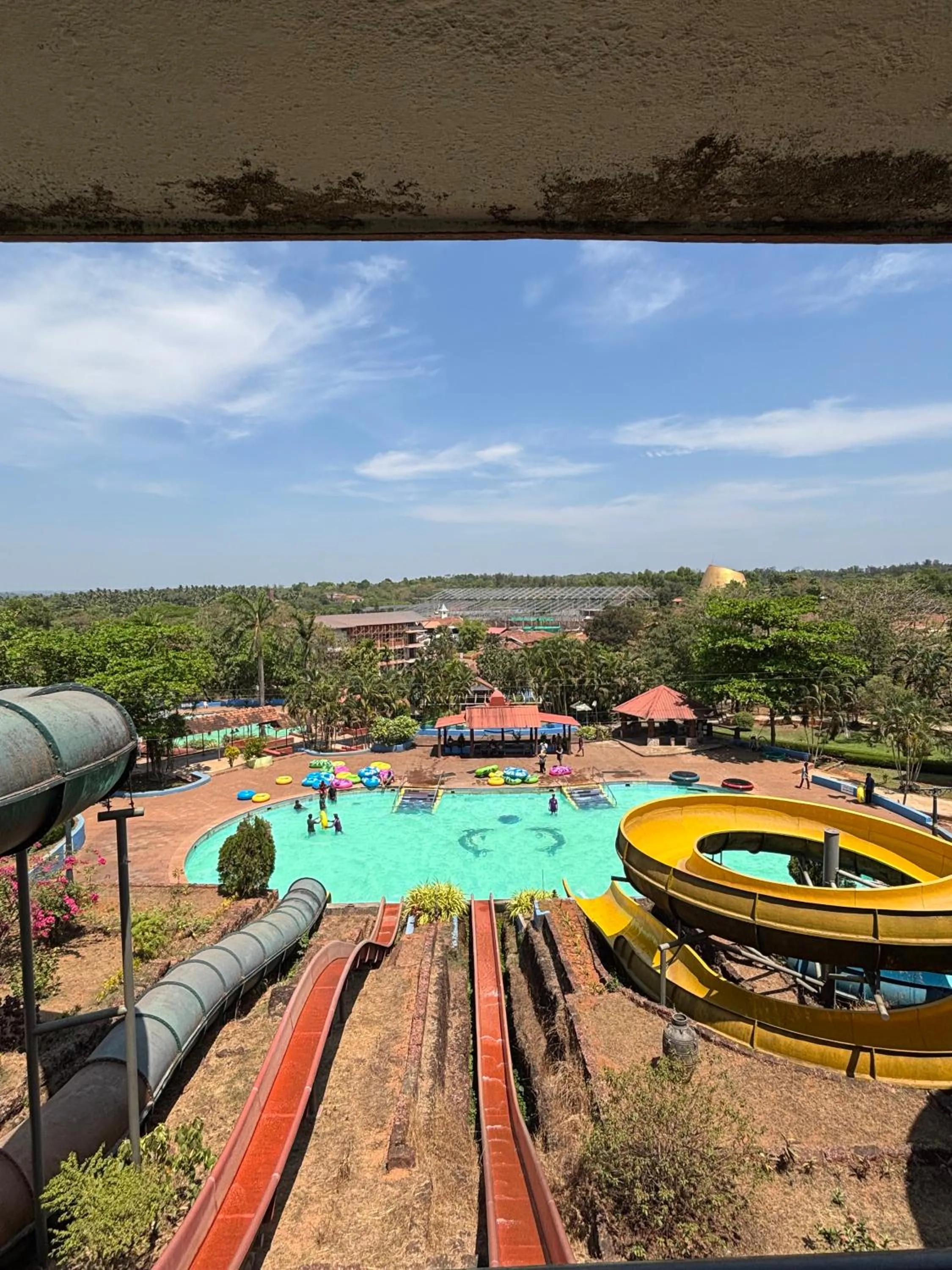 Swimming pool in Manasa Water Park and Resort