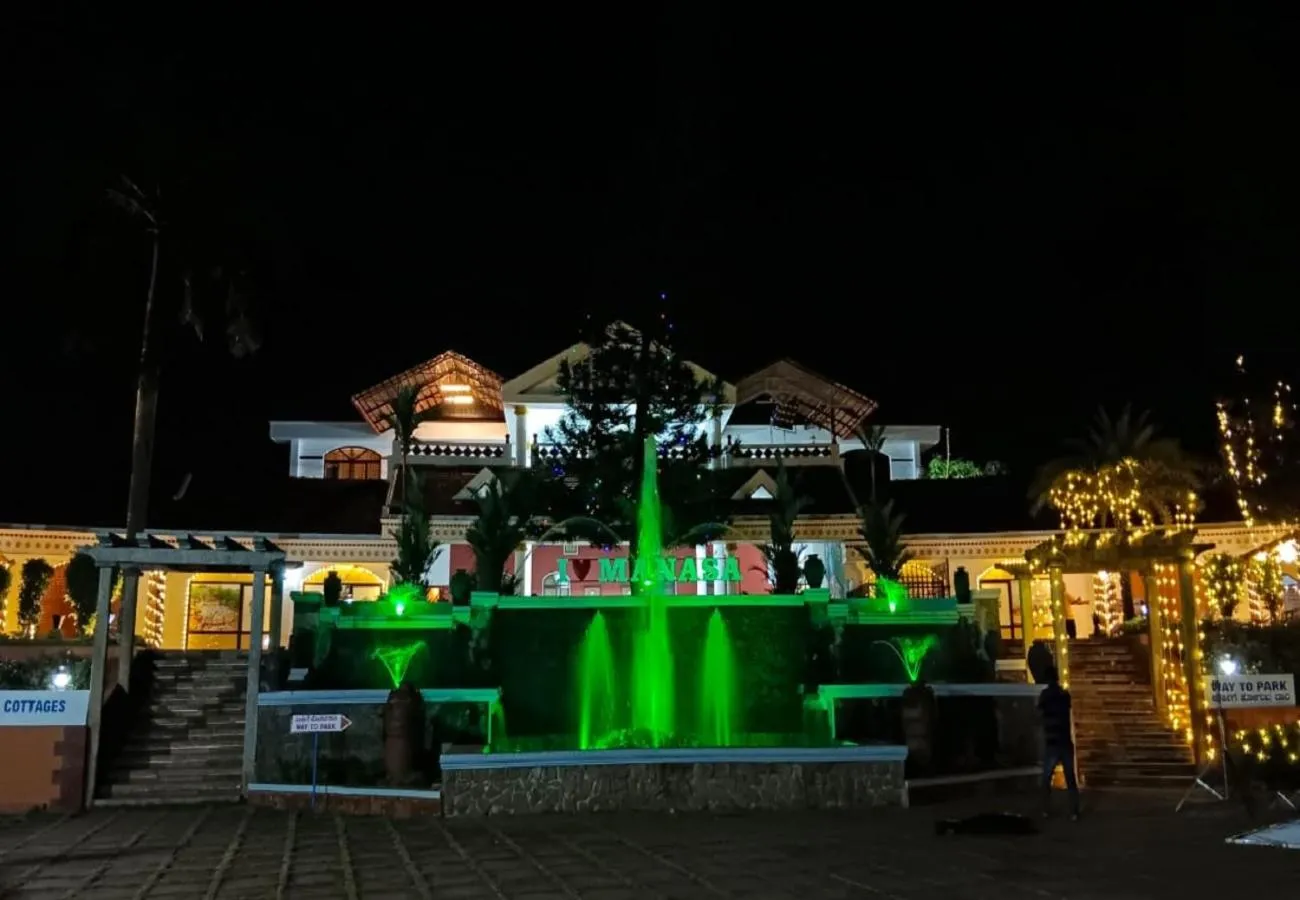 Property building in Manasa Water Park and Resort
