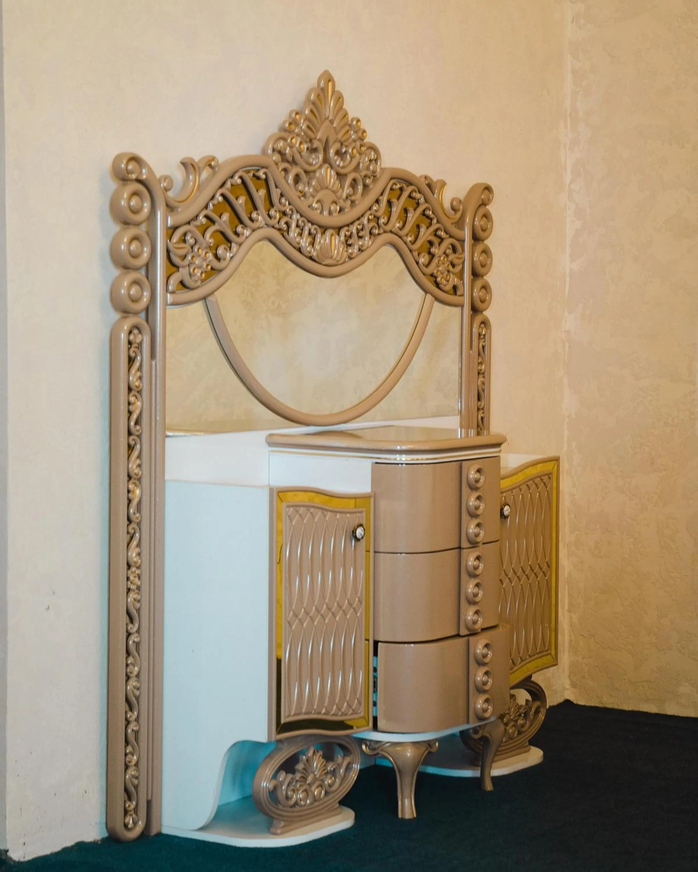 wardrobe in Olive Garden Baku Hotel