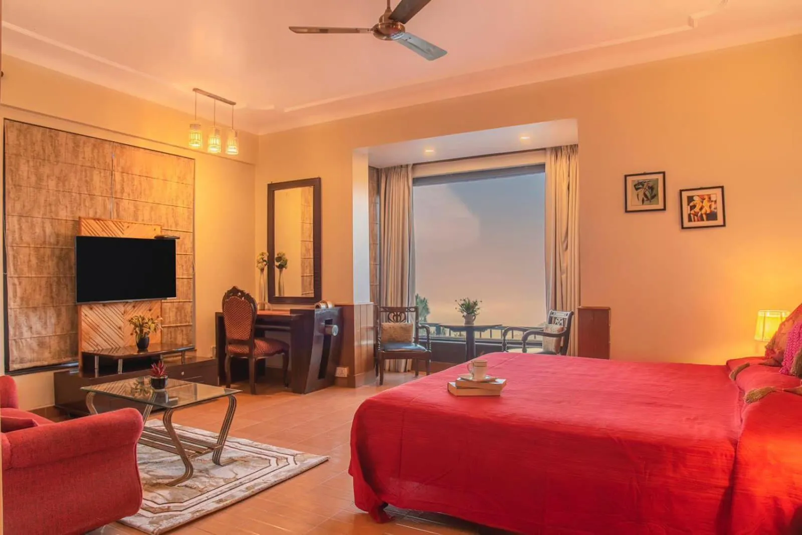 Bed in The Horizon Villa Dharamshala