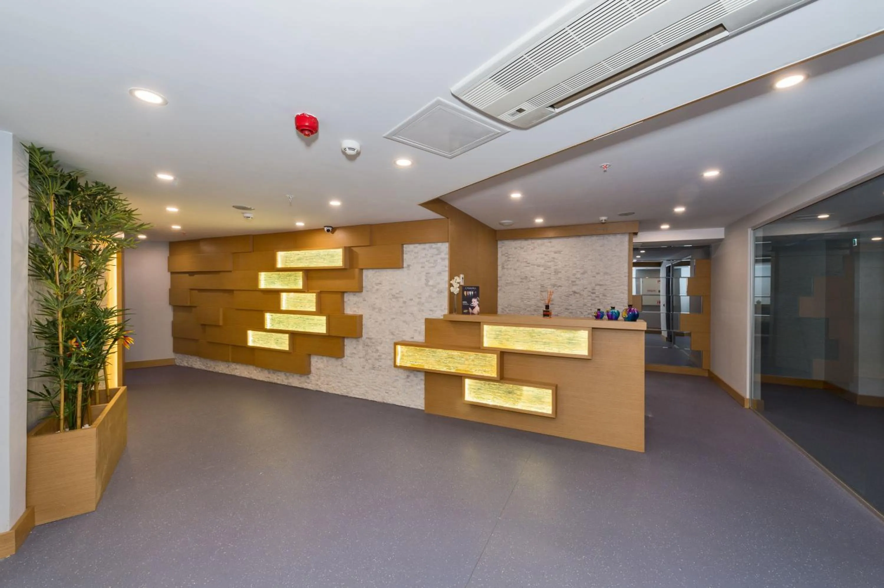 Aqua park in Hotel Boursier 1 & Spa