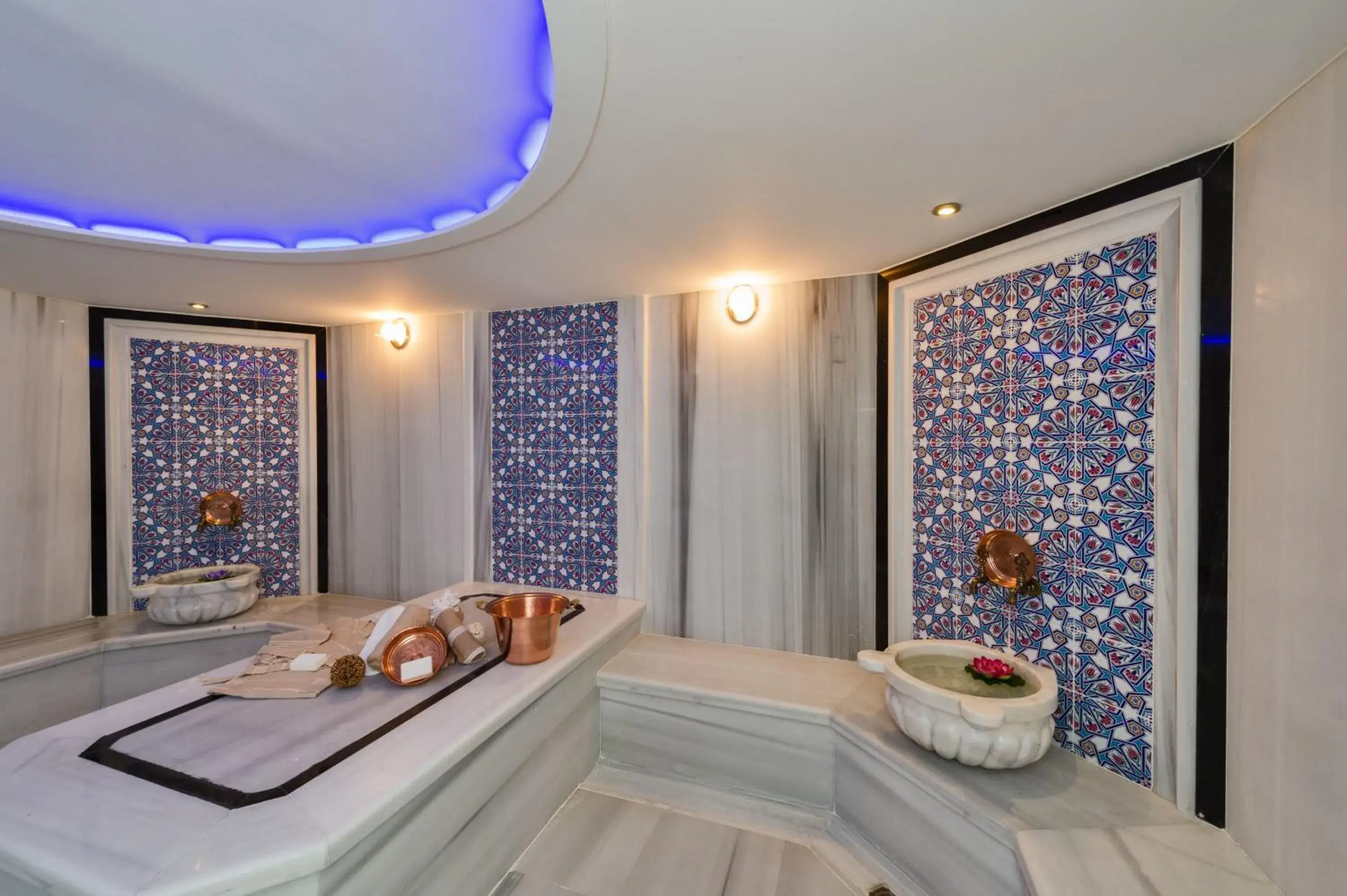 Aqua park, Bed in Hotel Boursier 1 & Spa Aqua park, Bed in Hotel Boursier 1 & Spa