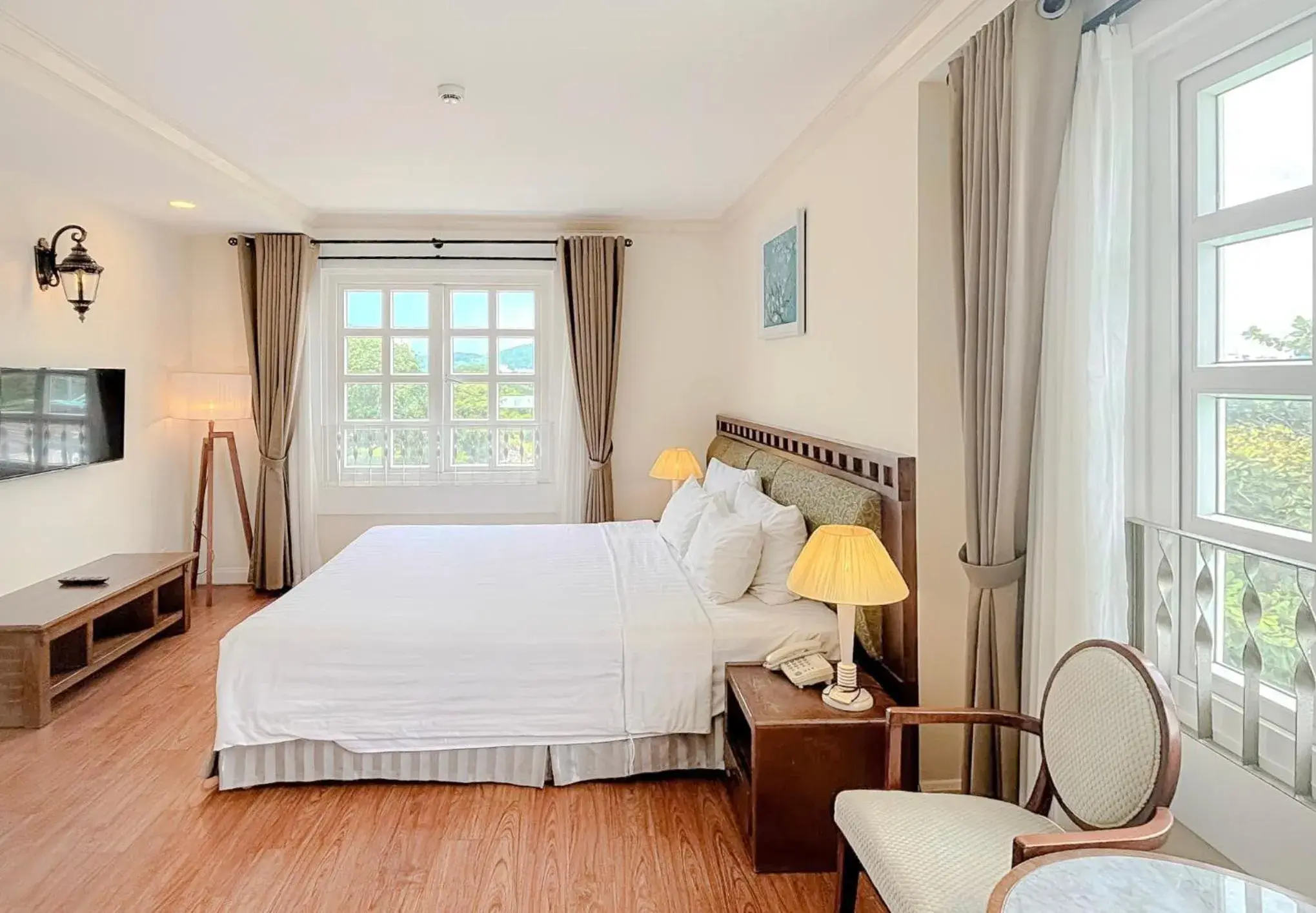 Suite in Phoenix Hotel Vung Tau Suite in Phoenix Hotel Vung Tau