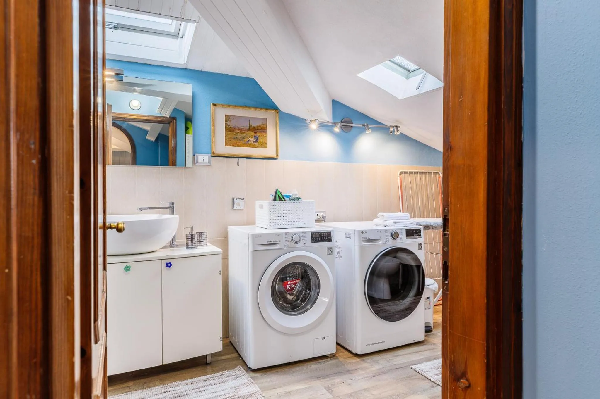 washing machine in Le Dimore Centro - Strategico per Verona