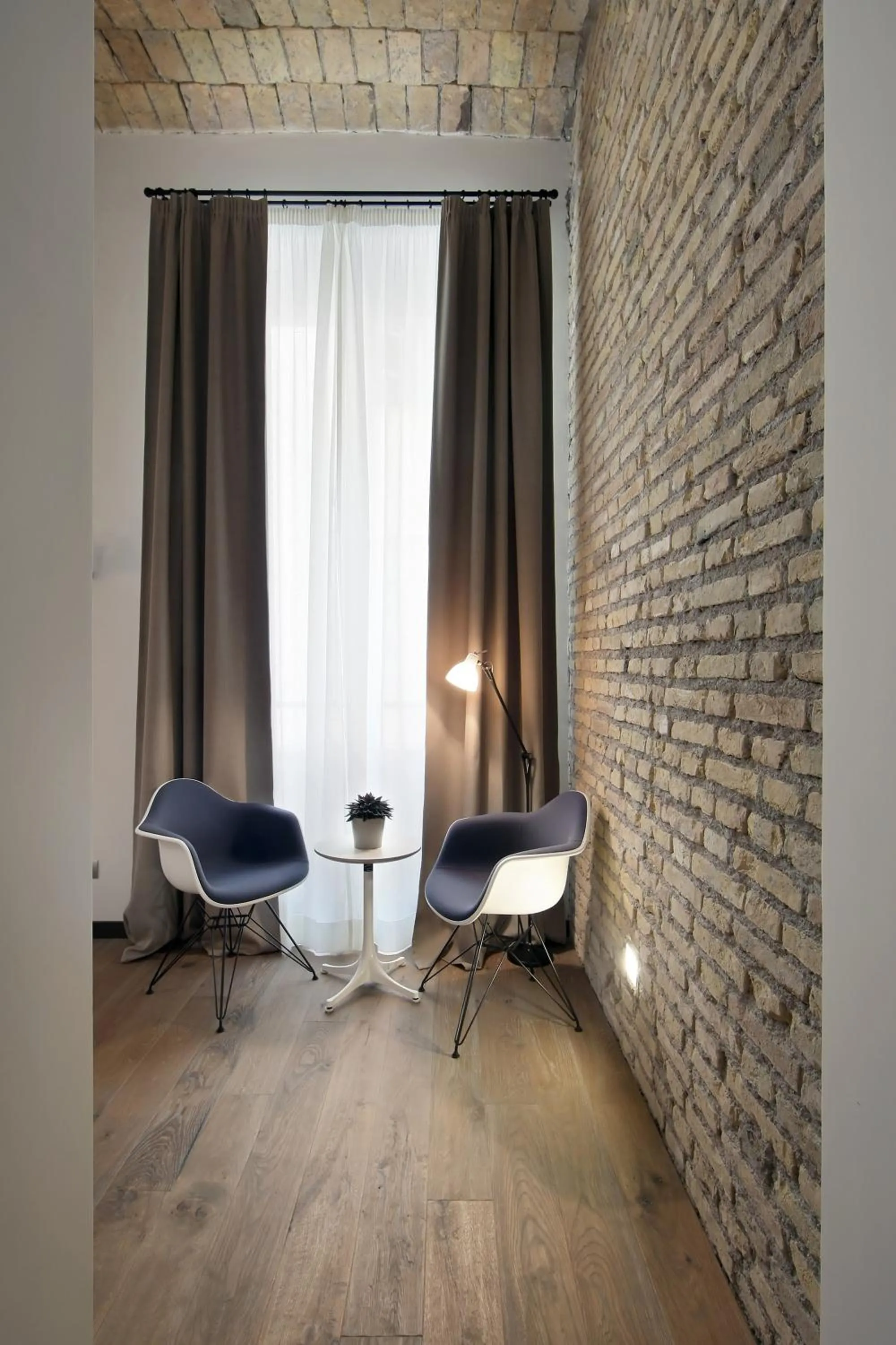 Living room in Atypical Rooms