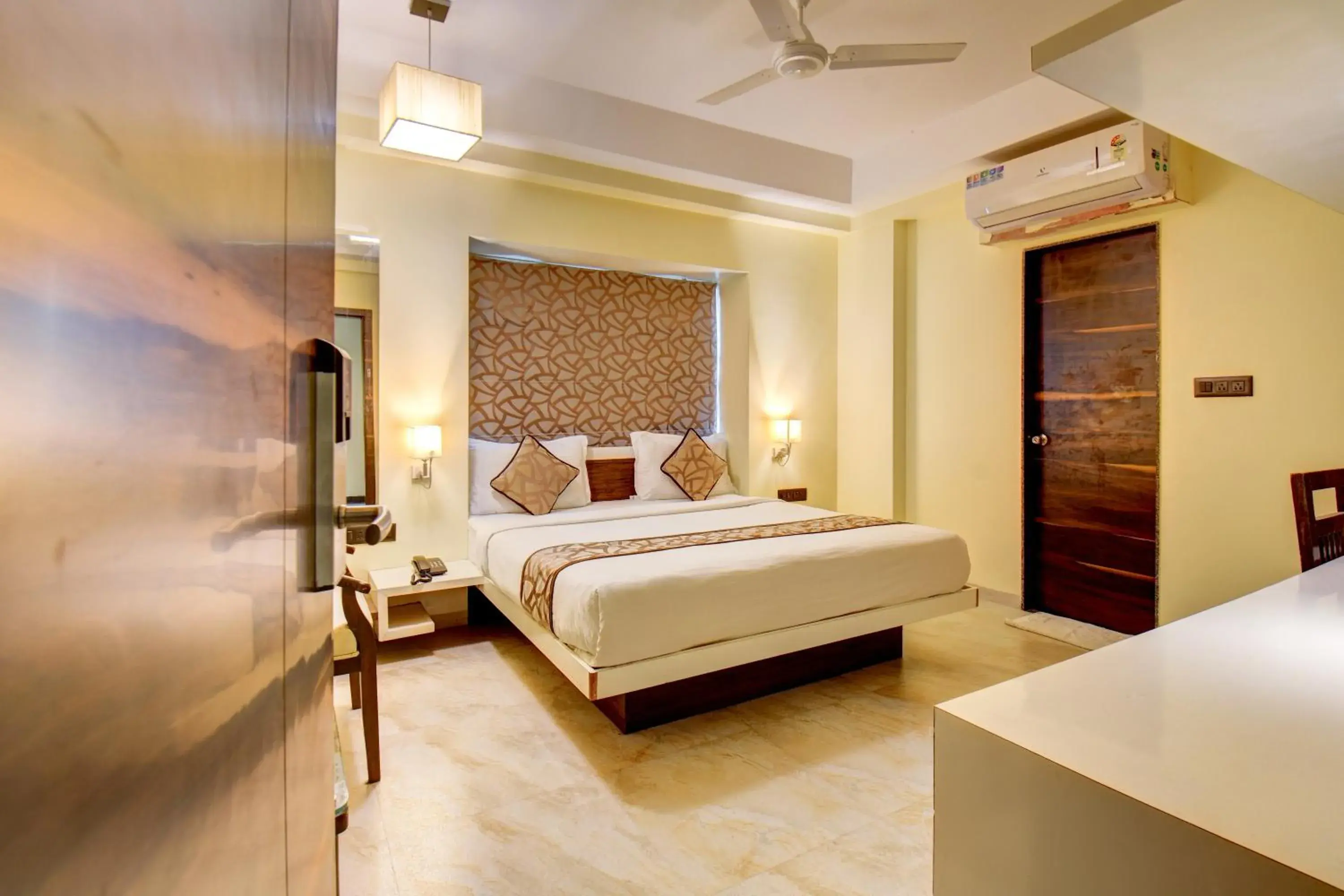 Hotel Deepali Executive Hotel Deepali Executive