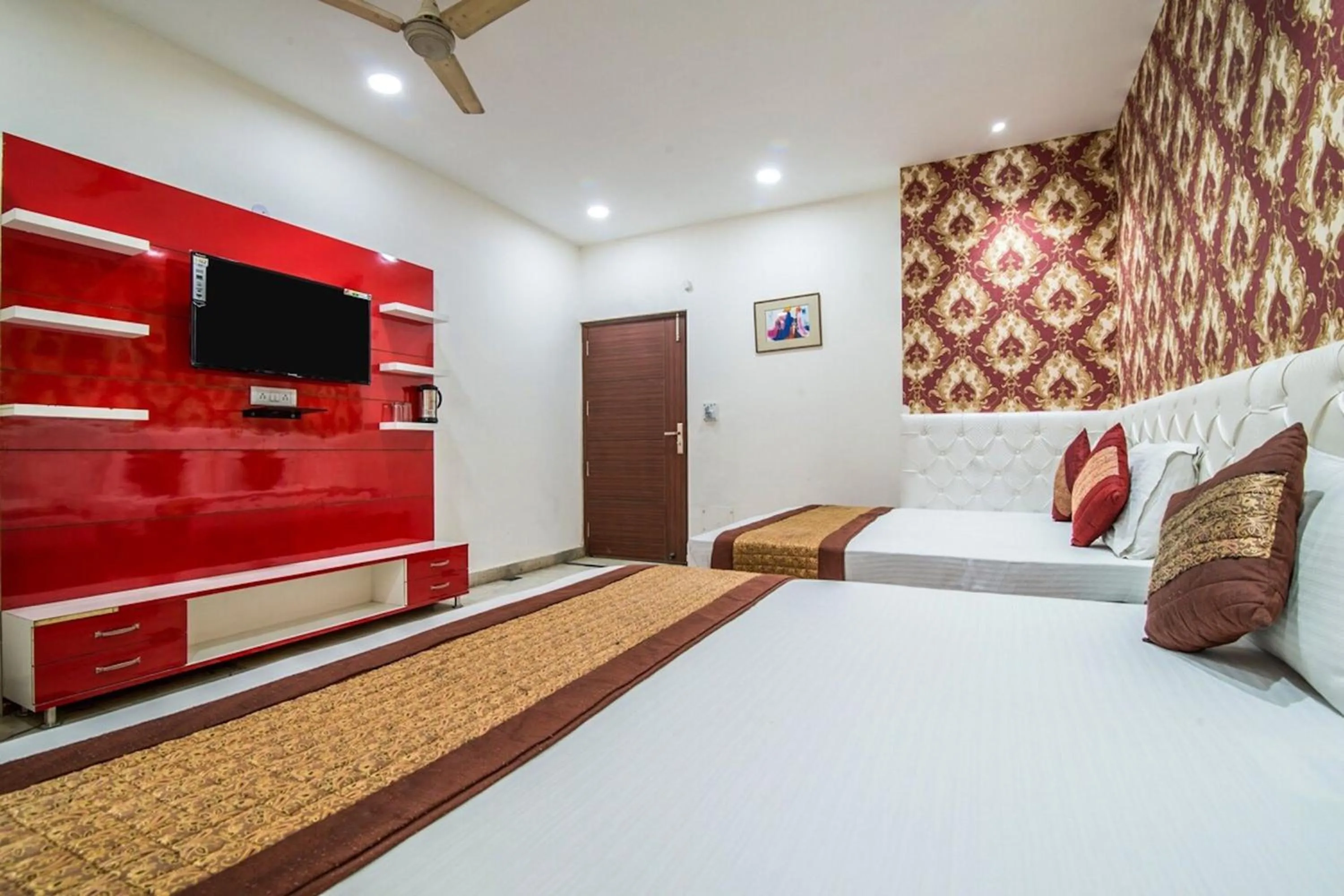 Quadruple Room in Hotel Orchid Garden Karol Bagh