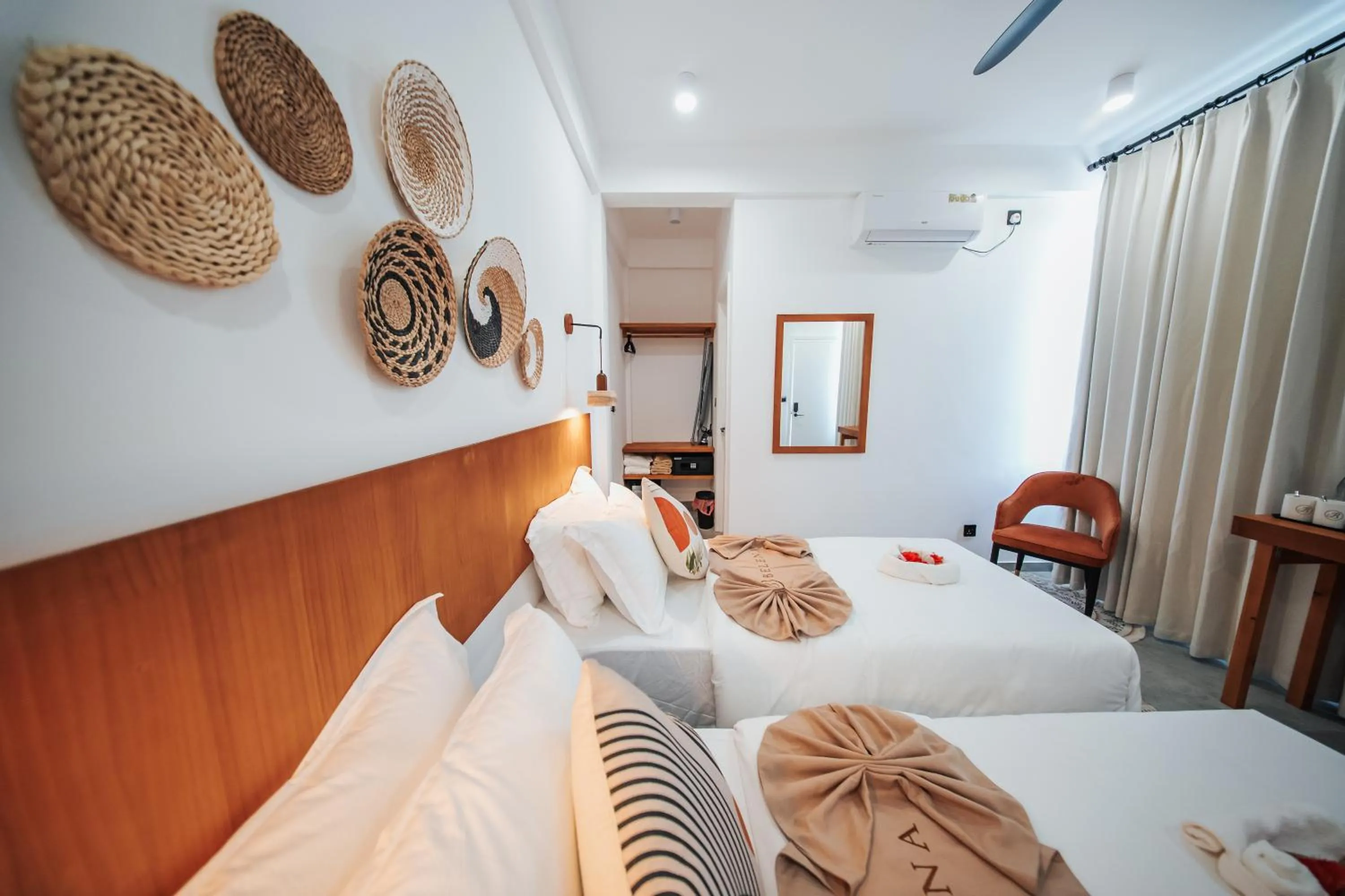 View (from property/room), Bed in Belena Maldives