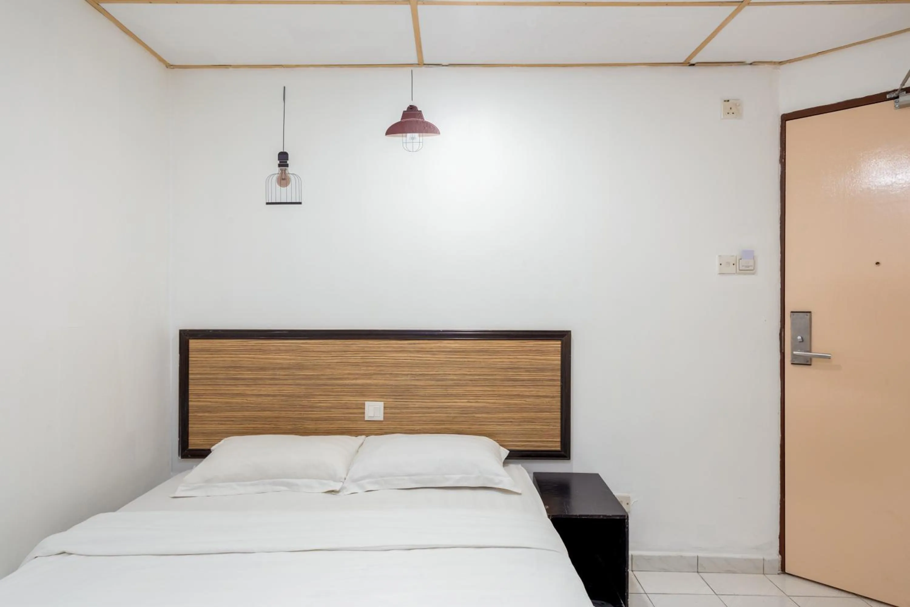 Bed in Subang Park Hotel