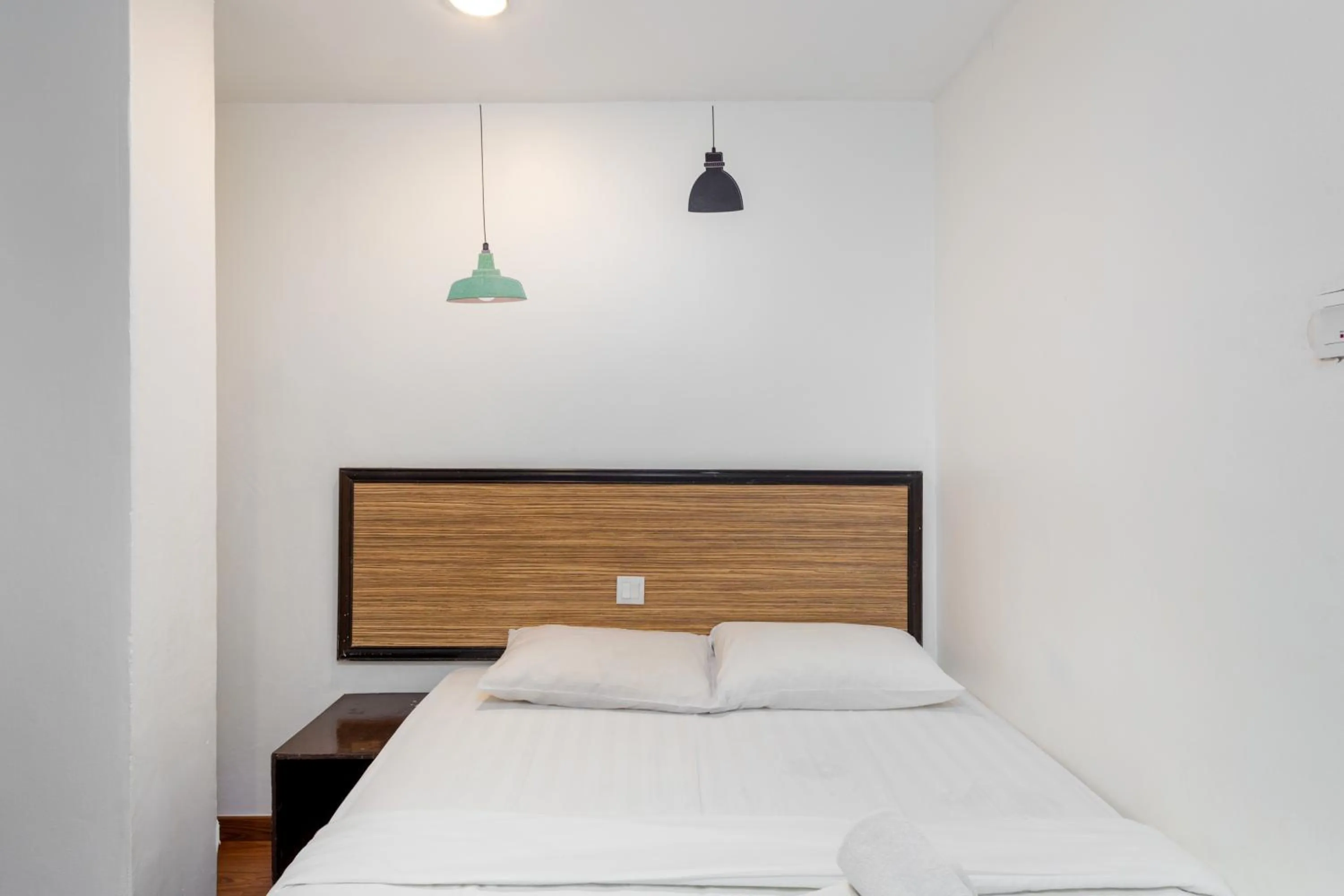 Bed in Subang Park Hotel