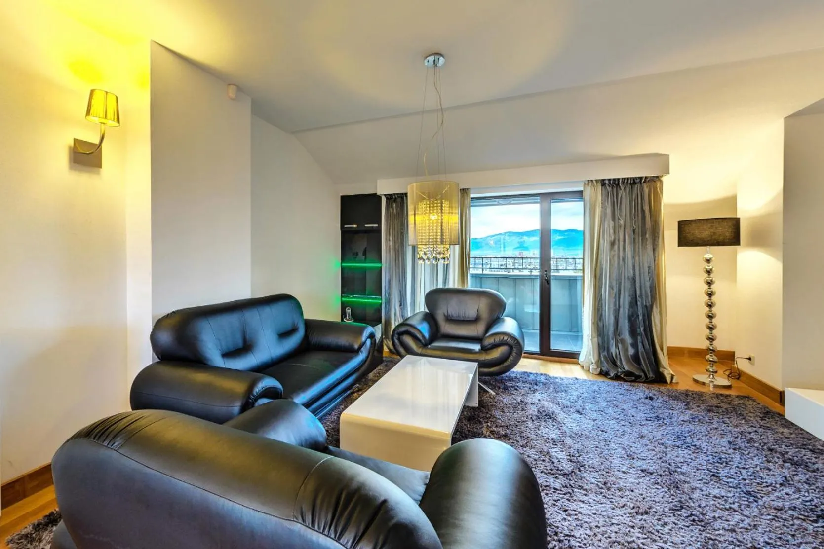 Three-Bedroom Apartment in Capital City Center Apart Residence