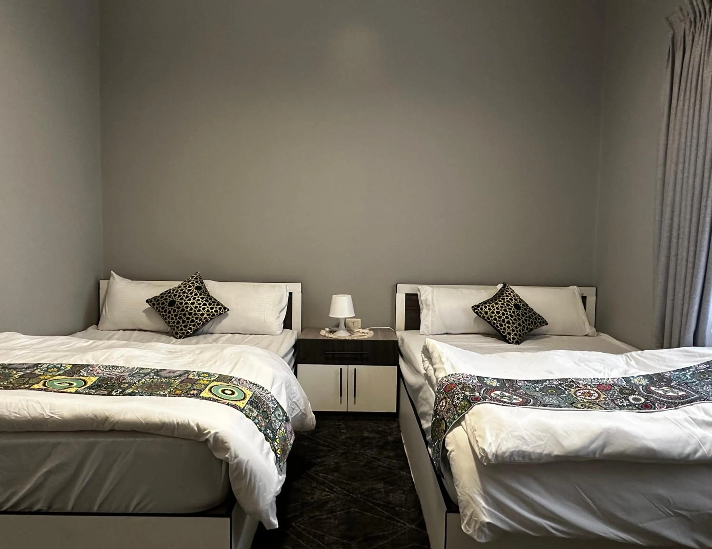 Photo of the whole room, Bed in Beit Ahlan