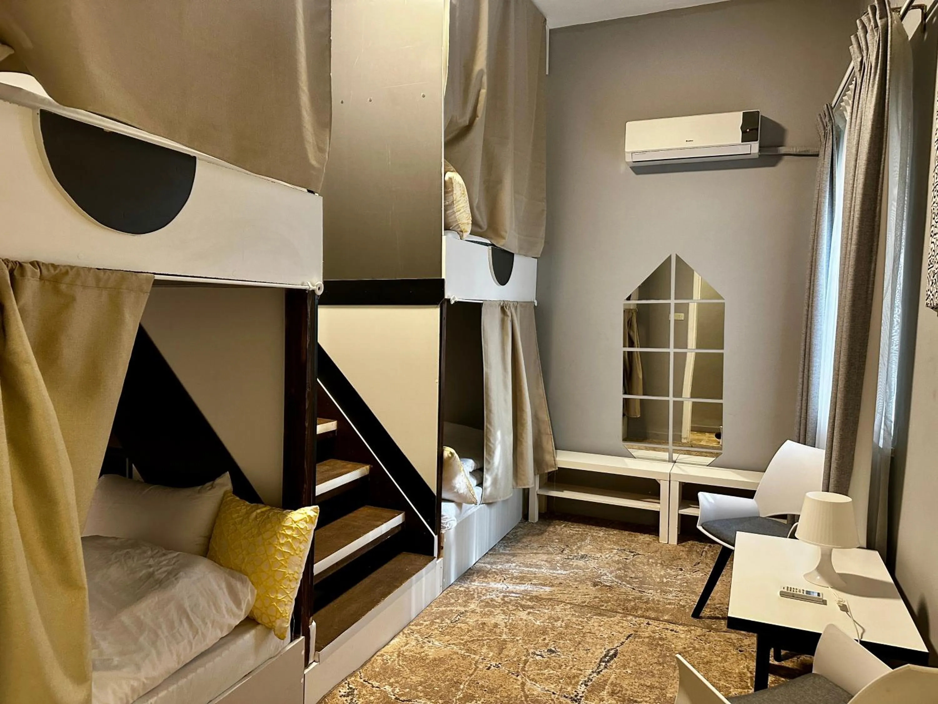 Photo of the whole room in Beit Ahlan