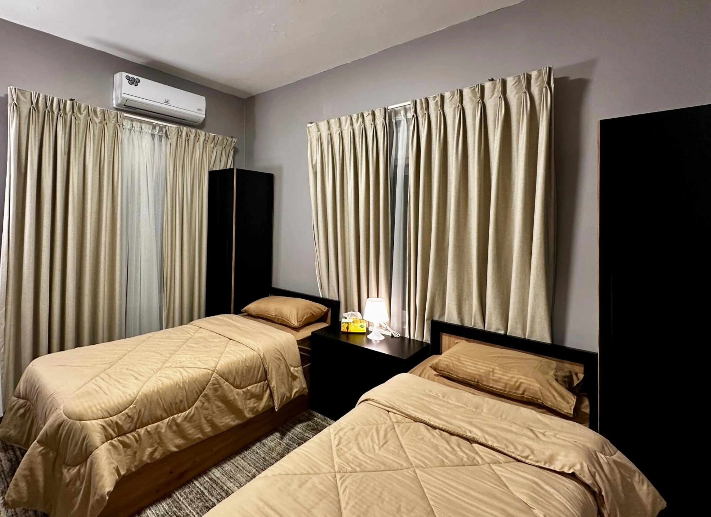 Bedroom, Bed in Beit Ahlan