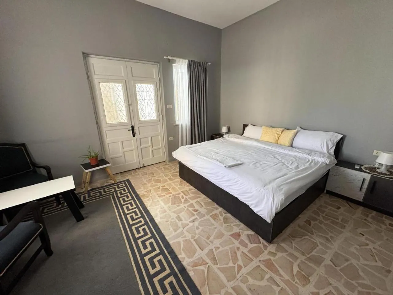 Photo of the whole room, Bed in Beit Ahlan