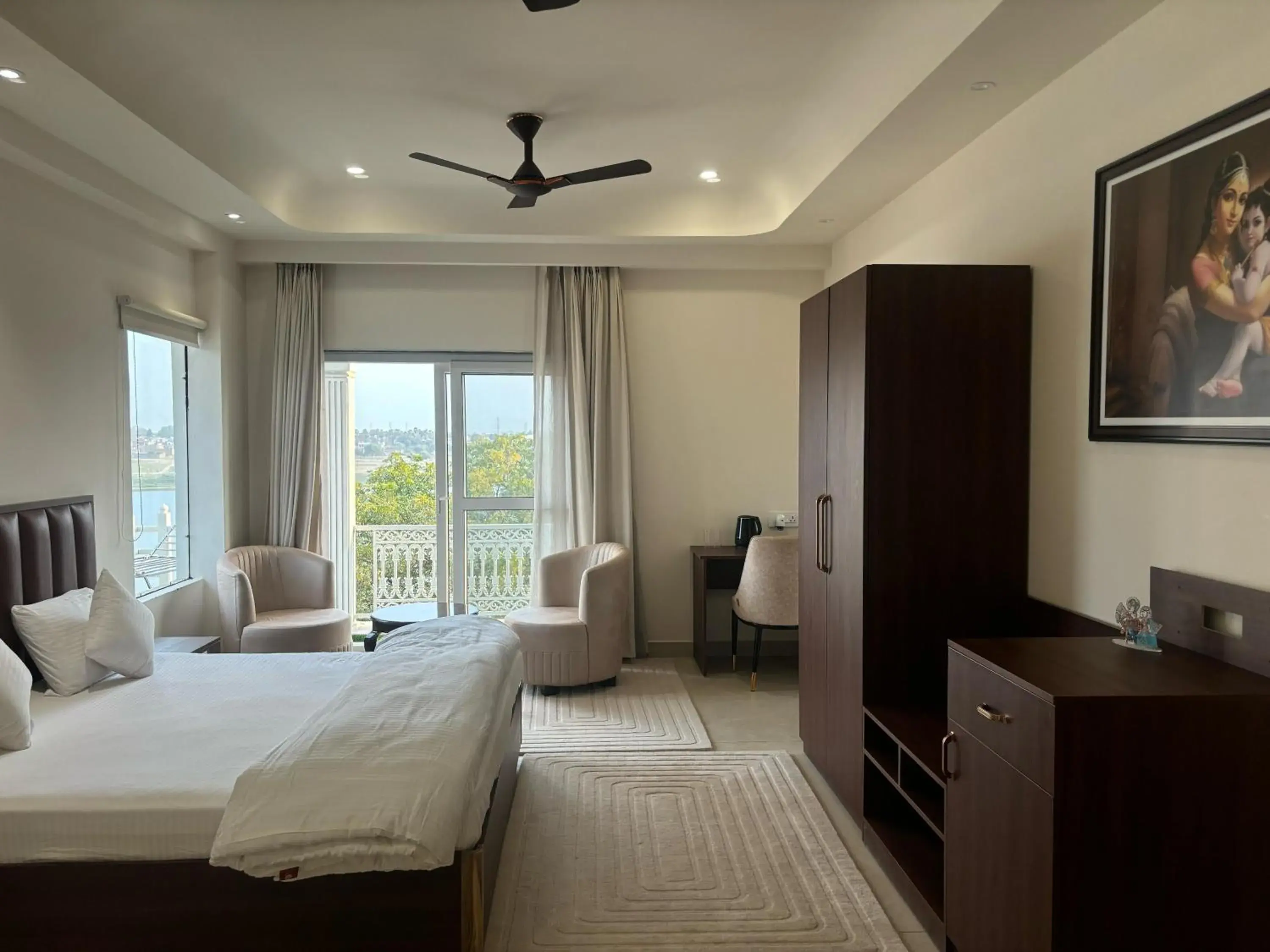 Large Double Room in ISKCON Prayagraj Guest House Large Double Room in ISKCON Prayagraj Guest House