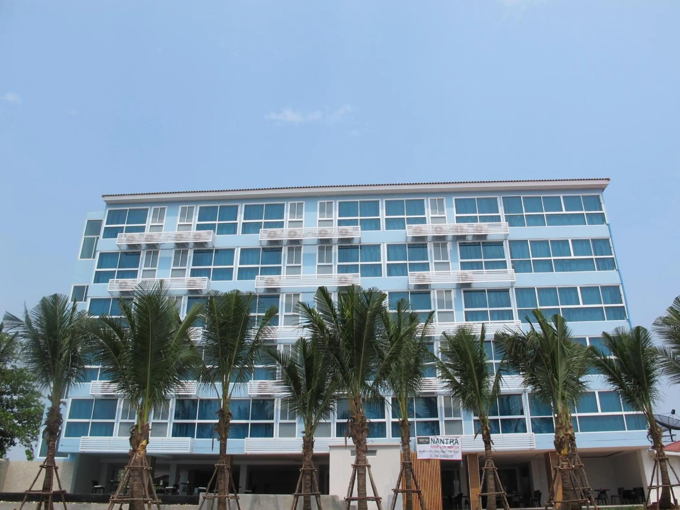 Facade/entrance in Nantra Pattaya Baan Ampoe Beach