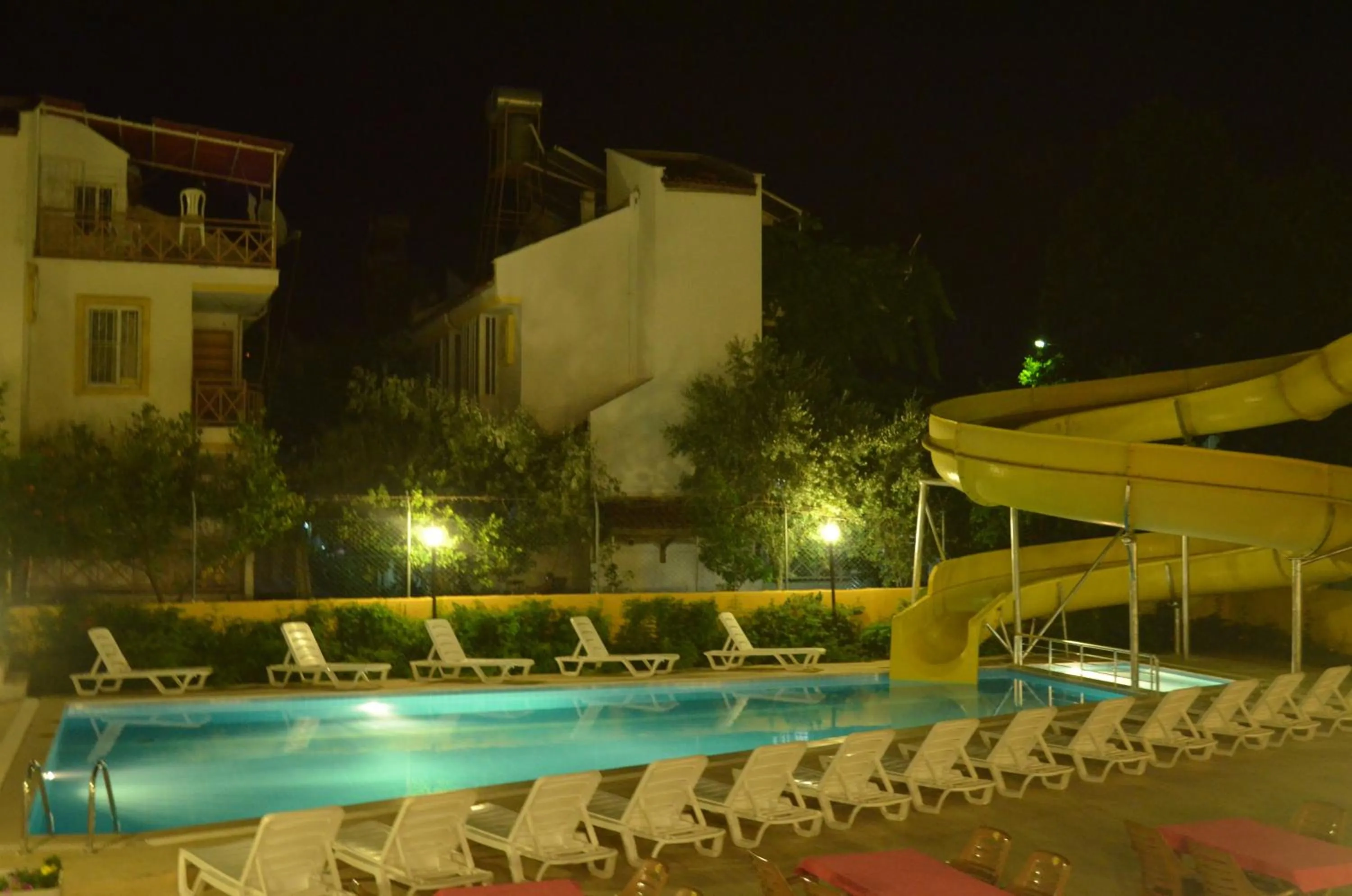 Swimming pool in Park Avrupa Hotel
