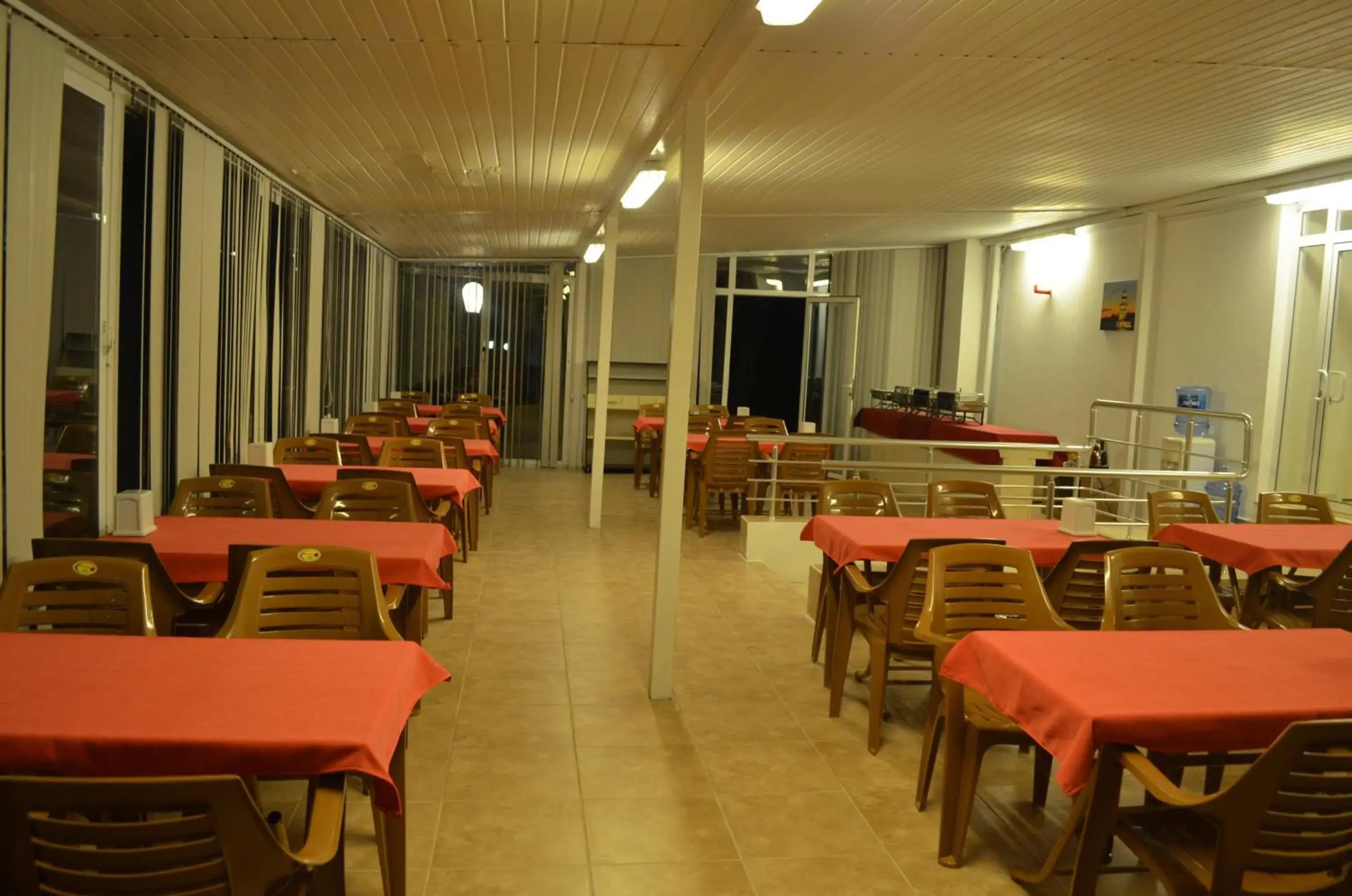 Restaurant/places to eat in Park Avrupa Hotel Restaurant/places to eat in Park Avrupa Hotel