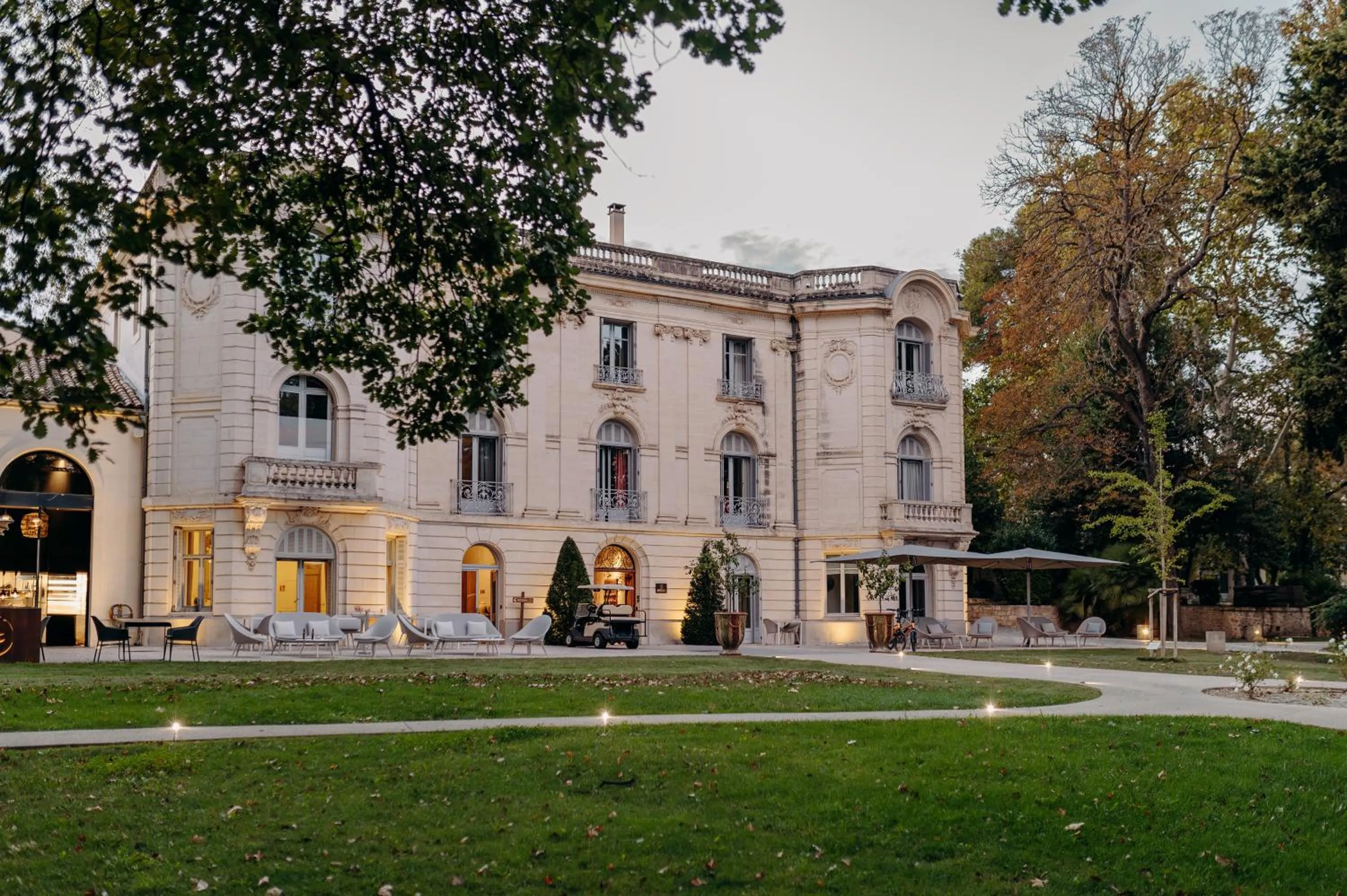 Facade/entrance in Hôtel Domaine de Biar