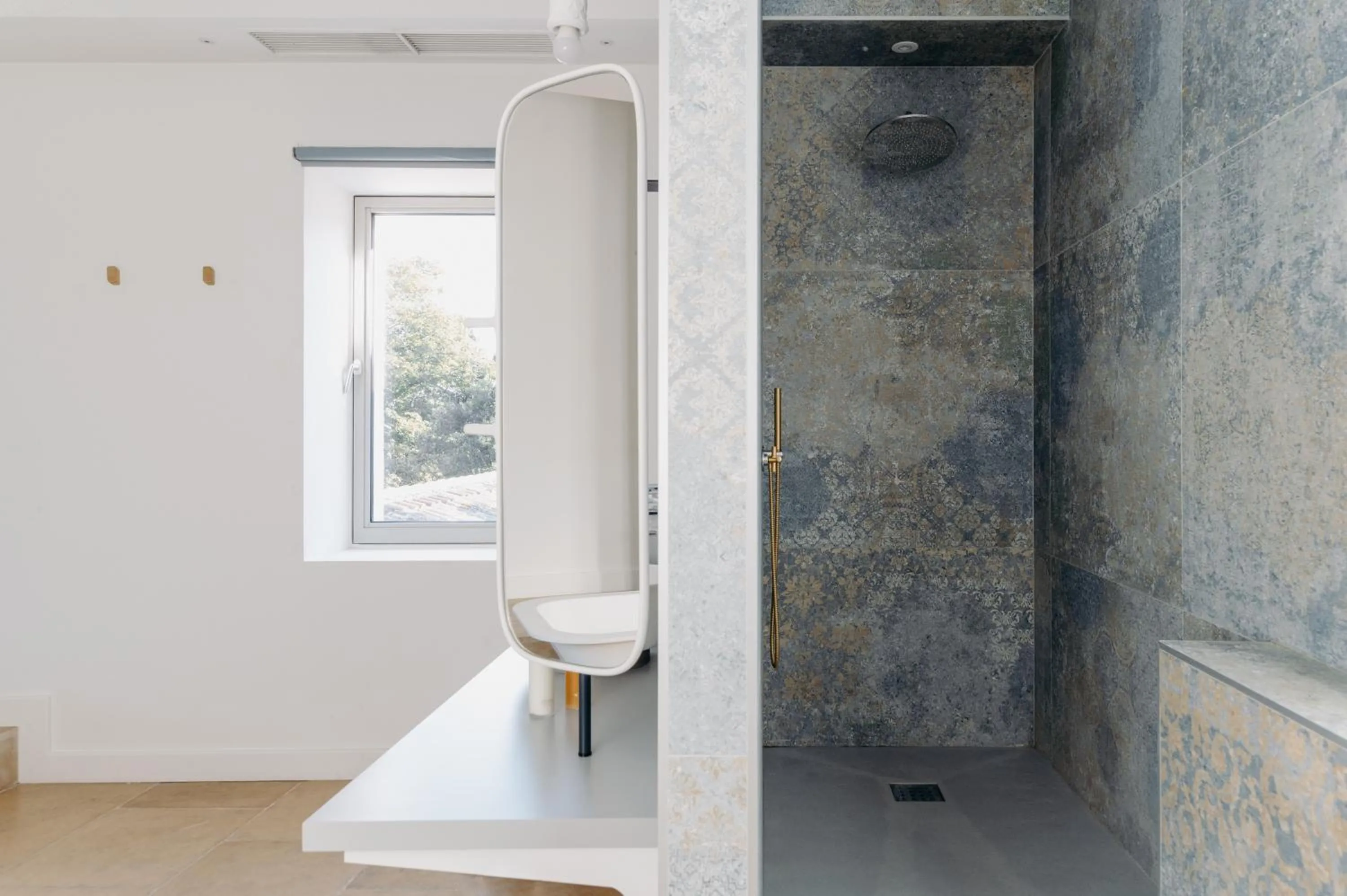 Bathroom in Hôtel Domaine de Biar