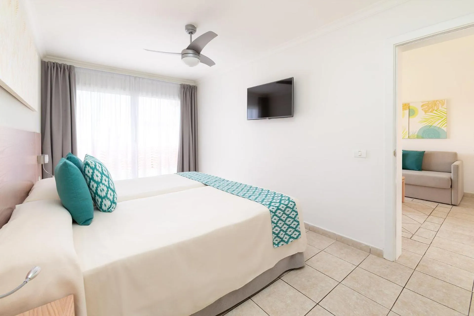 Photo of the whole room, Bed in Tagoro Family & Fun Costa Adeje