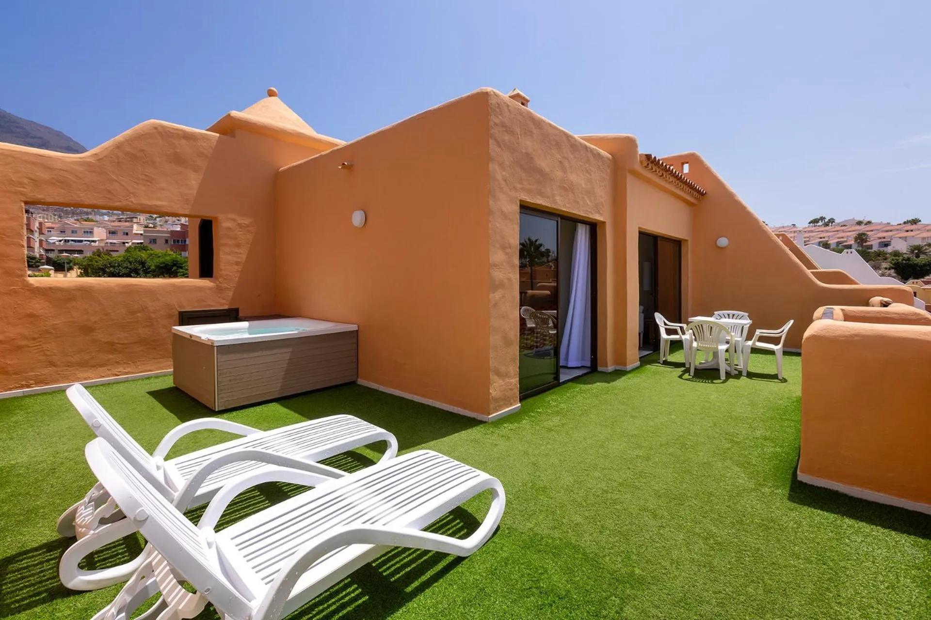 Hot Tub in Tagoro Family & Fun Costa Adeje